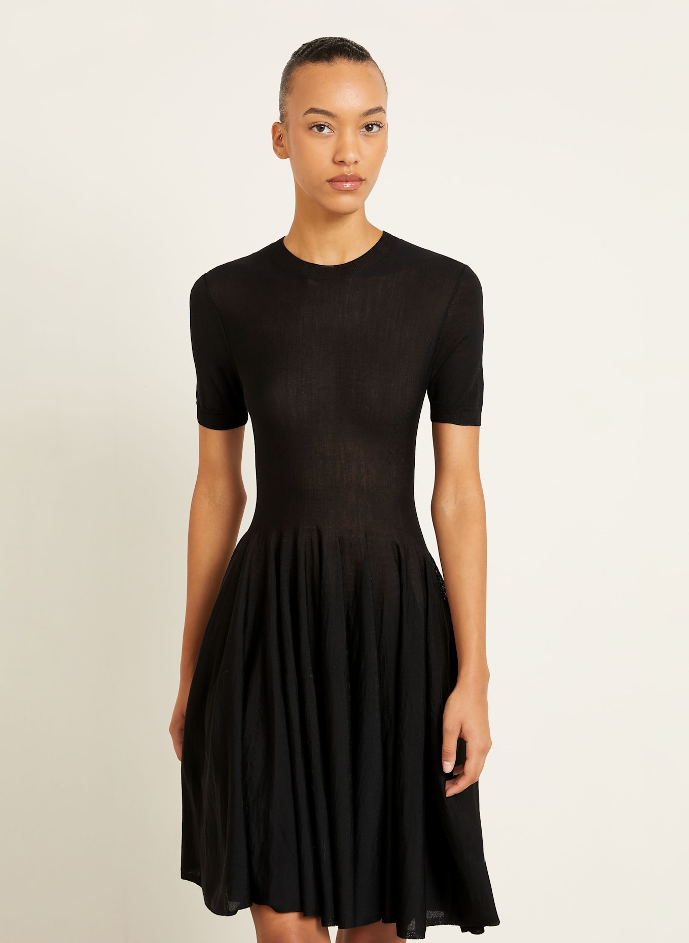 ALAÏA Kleid SKATER: SCHWARZ