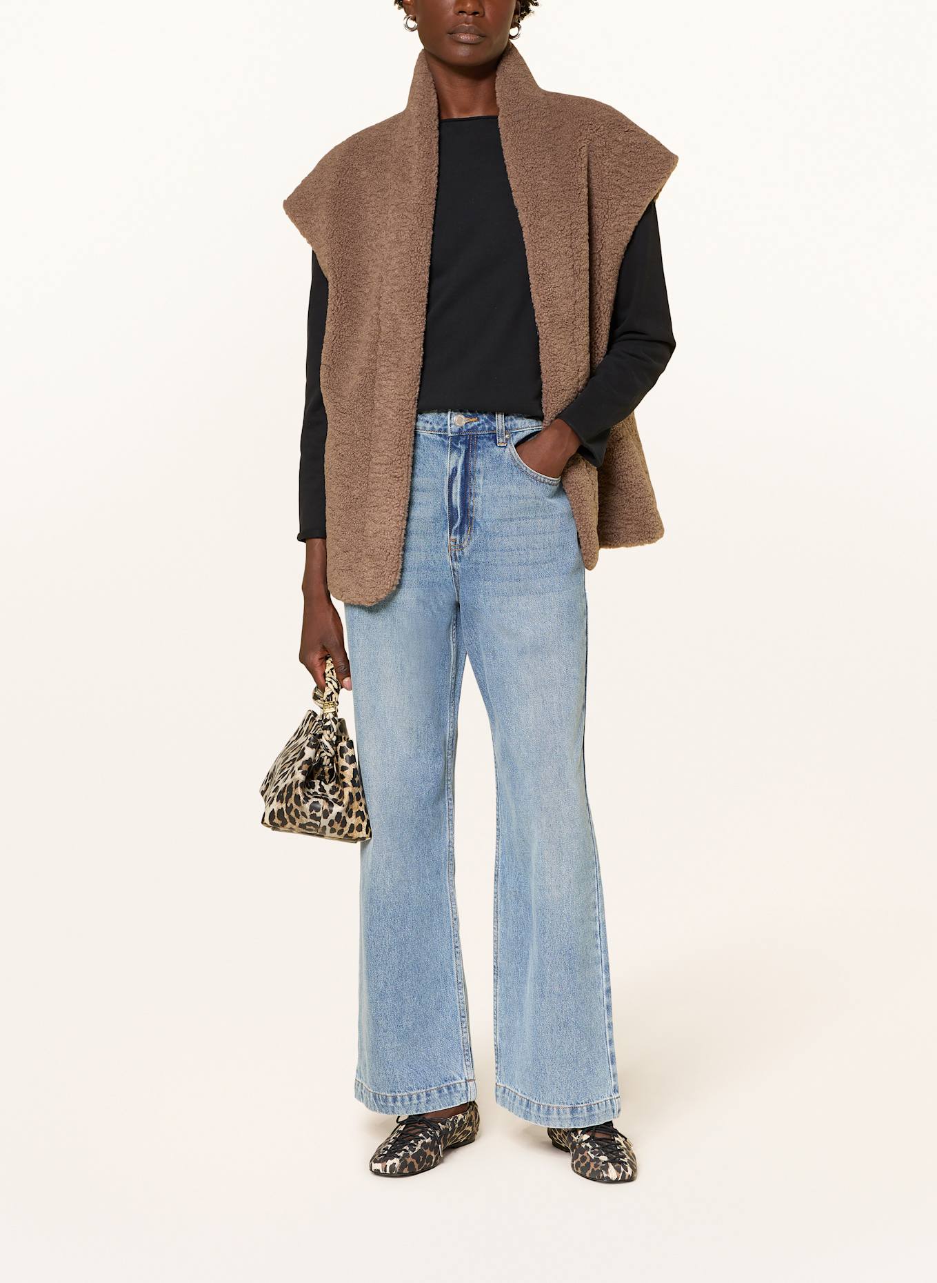MRS & HUGS Straight jeans: MID BLUE