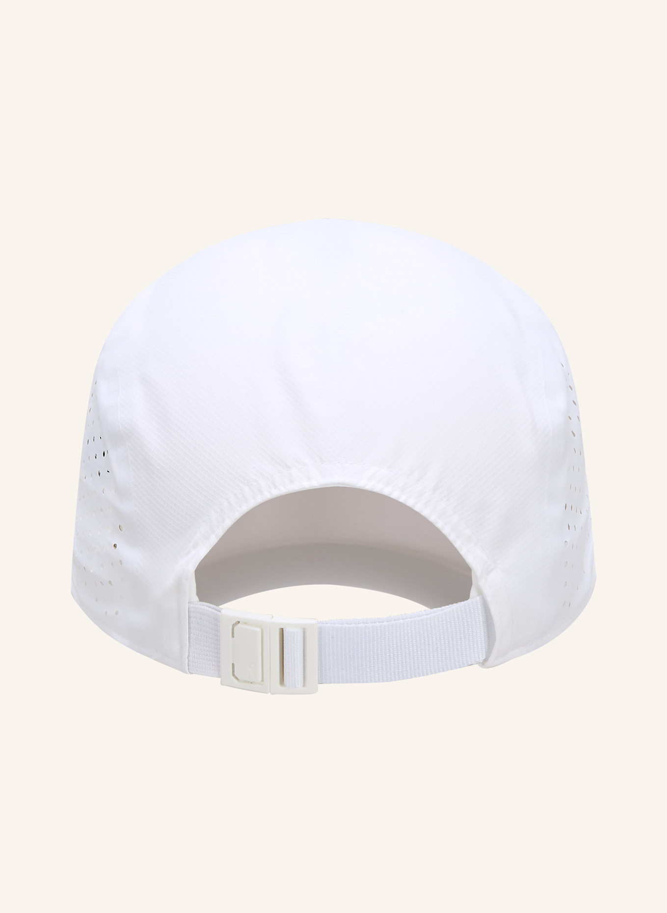 On Cap: WEISS