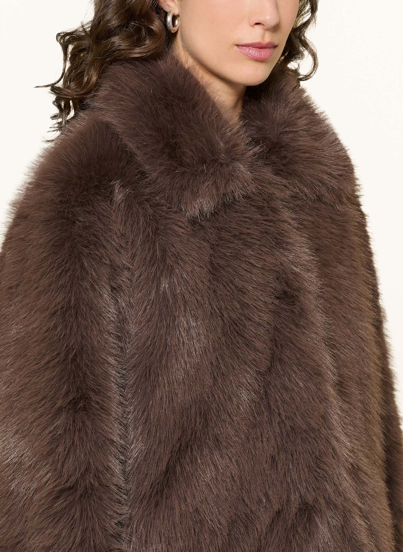 MRS & HUGS Kunstfell-Jacke: BRAUN