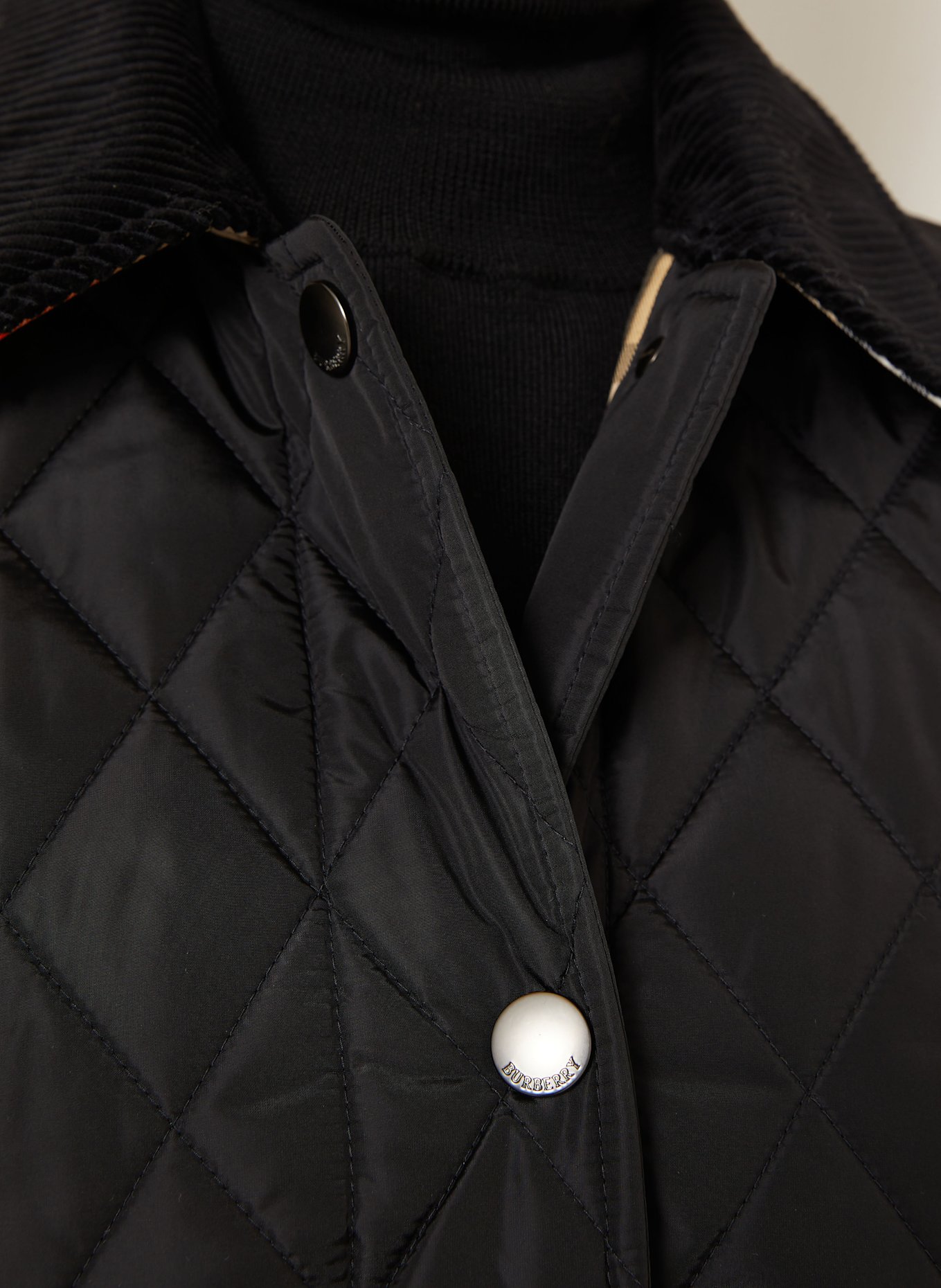 BURBERRY Kurtka pikowana: CZARNY/ BEŻOWY