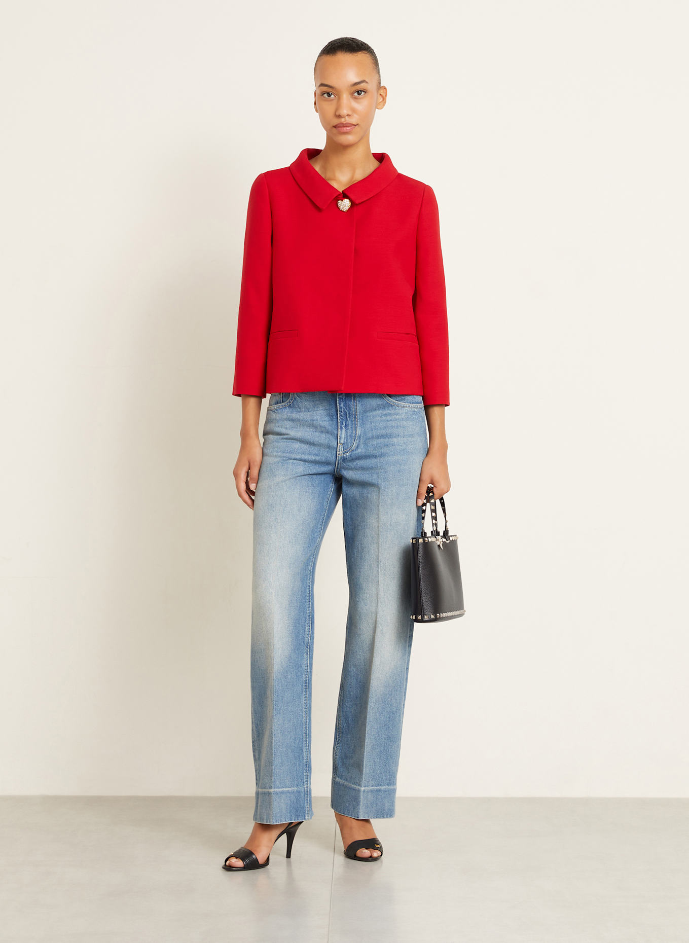 VALENTINO GARAVANI Umhängetasche ROCKSTUD SMALL: SCHWARZ