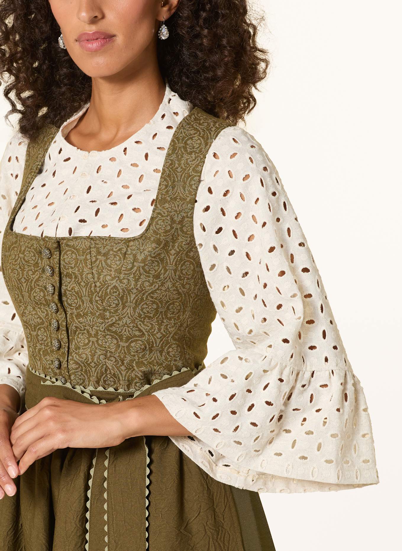 SPORTALM Dirndl blouse in broderie anglaise: CREAM