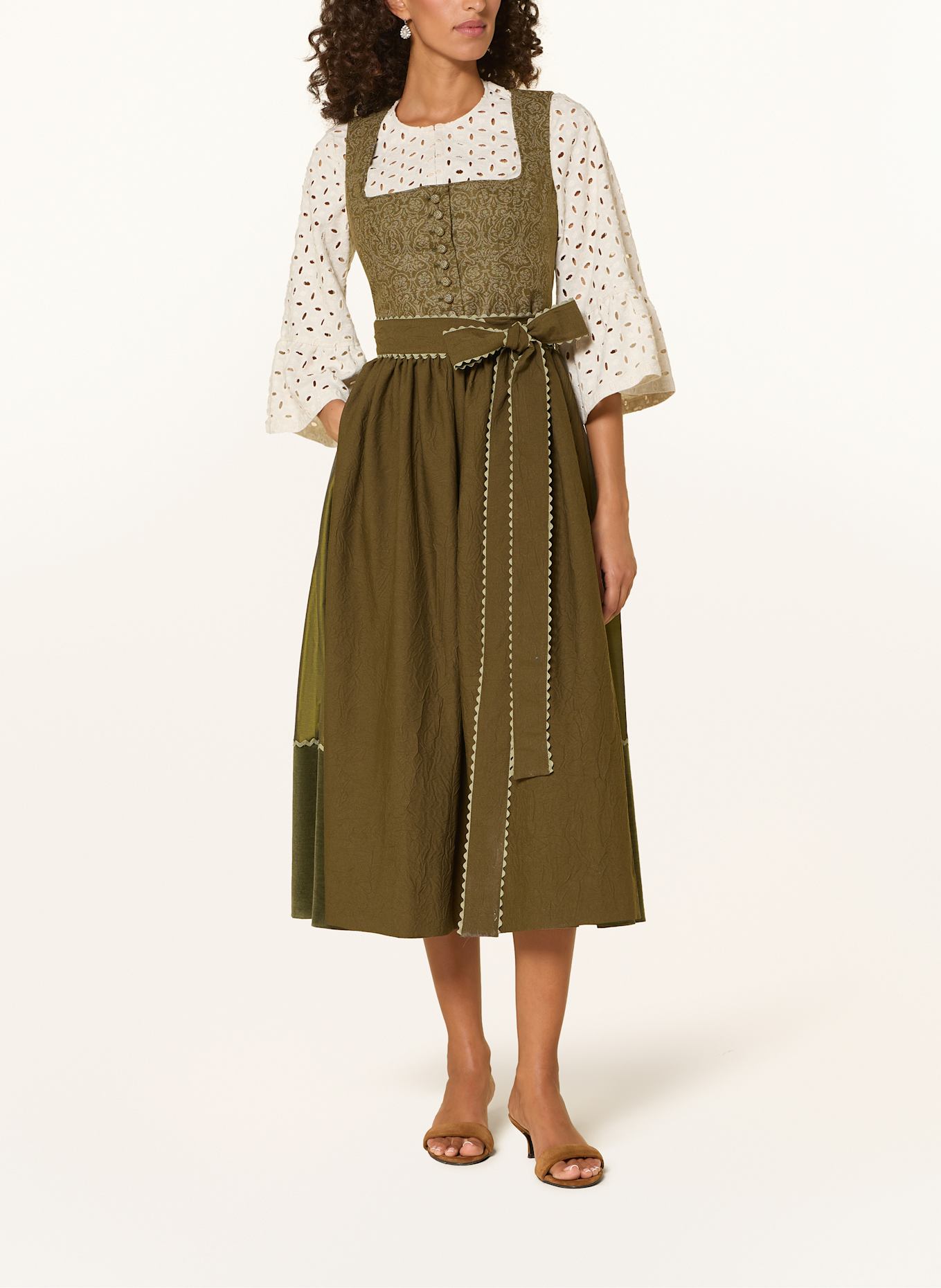 SPORTALM Dirndl blouse in broderie anglaise: CREAM
