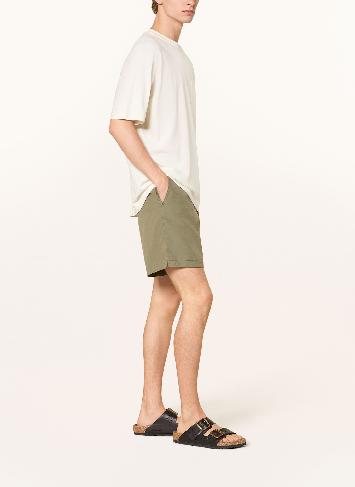 BOSS Chinoshorts SANDREW Regular Fit: GRÜN