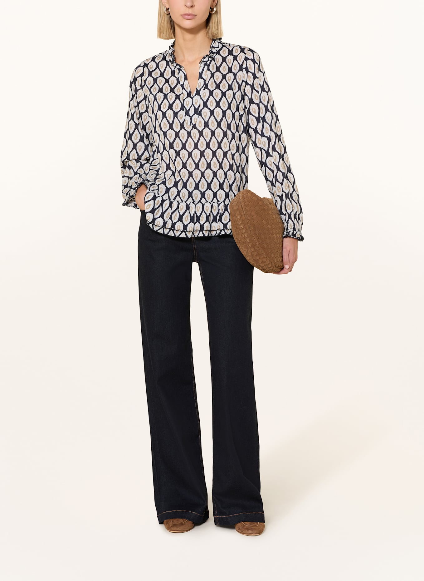 CARTOON Shirt blouse with ruffles: DARK BLUE/ BEIGE/ WHITE