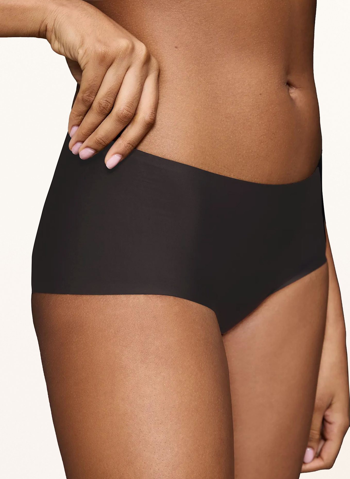 Triumph Majtki BODY MAKE-UP ILLUSION: CZARNY