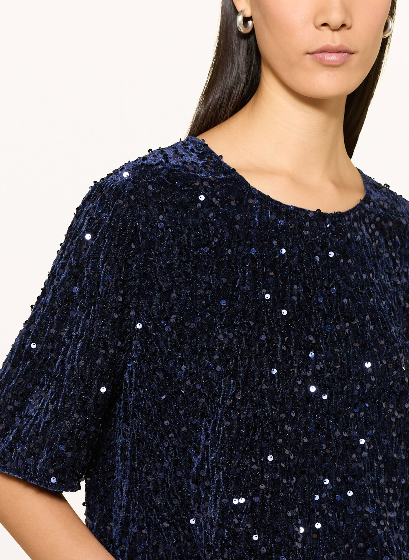 van Laack Blusenshirt VL-JORINA-XX aus Samt mit Pailletten: DUNKELBLAU