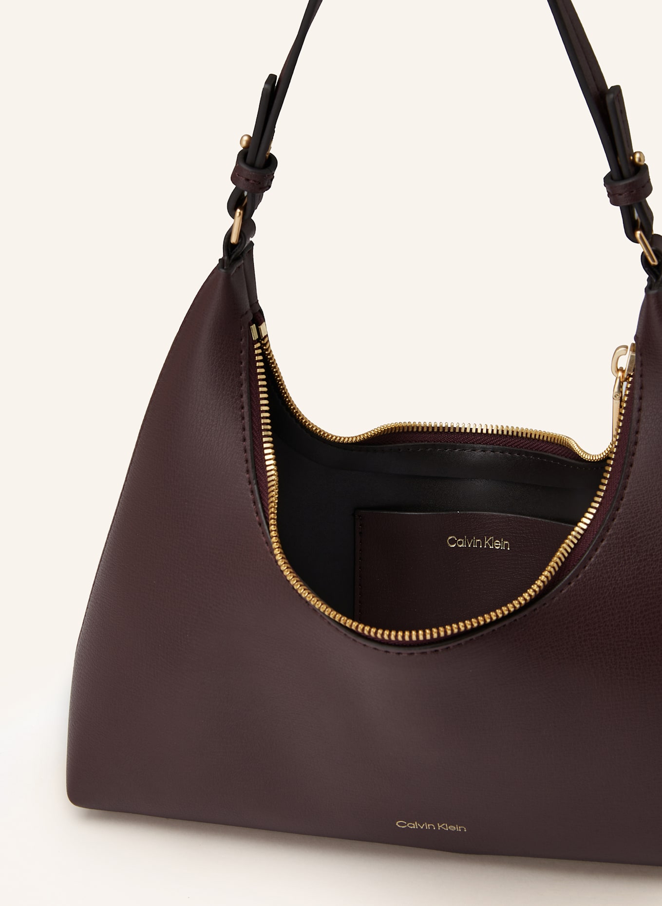 Calvin Klein Schultertasche: DUNKELROT