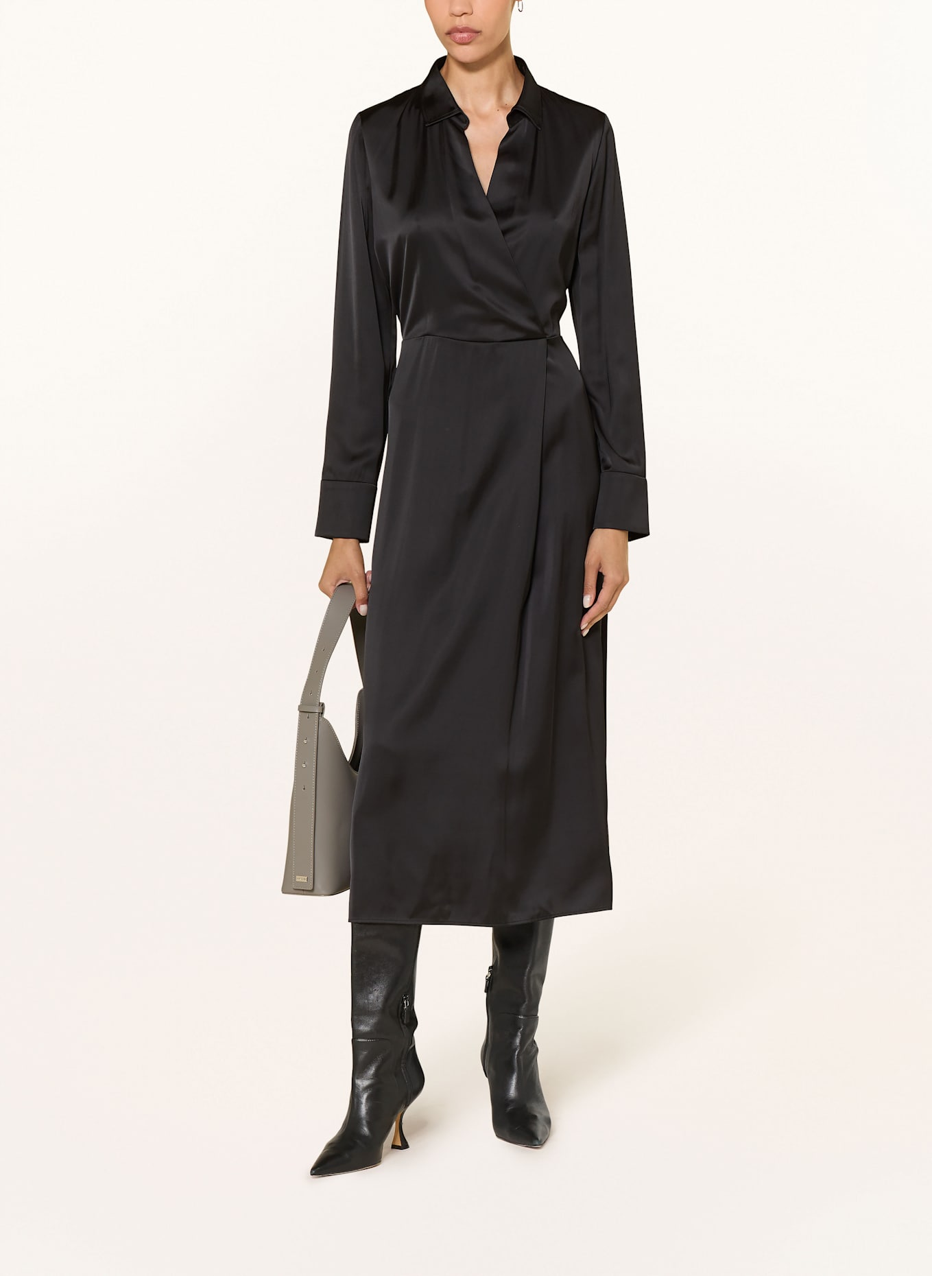 MARC CAIN Satinkleid in Wickeloptik: 900 BLACK