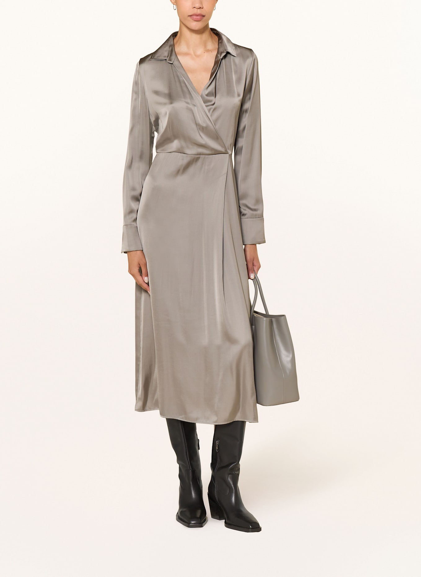 MARC CAIN Satinkleid in Wickeloptik: 836 soft charcoal