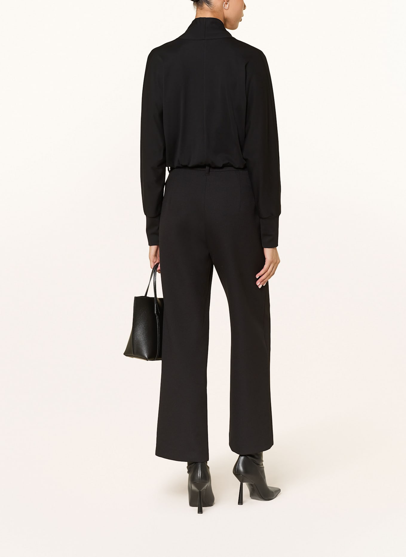 MARC CAIN Longsleeve in Wickeloptik: 900 BLACK