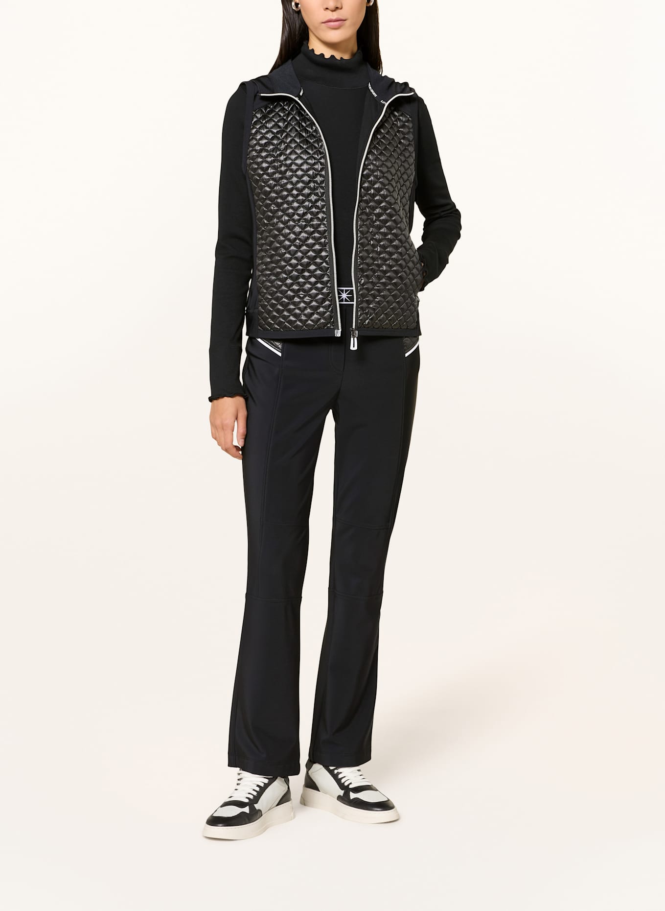 MARC CAIN Steppweste im Materialmix: 900 BLACK