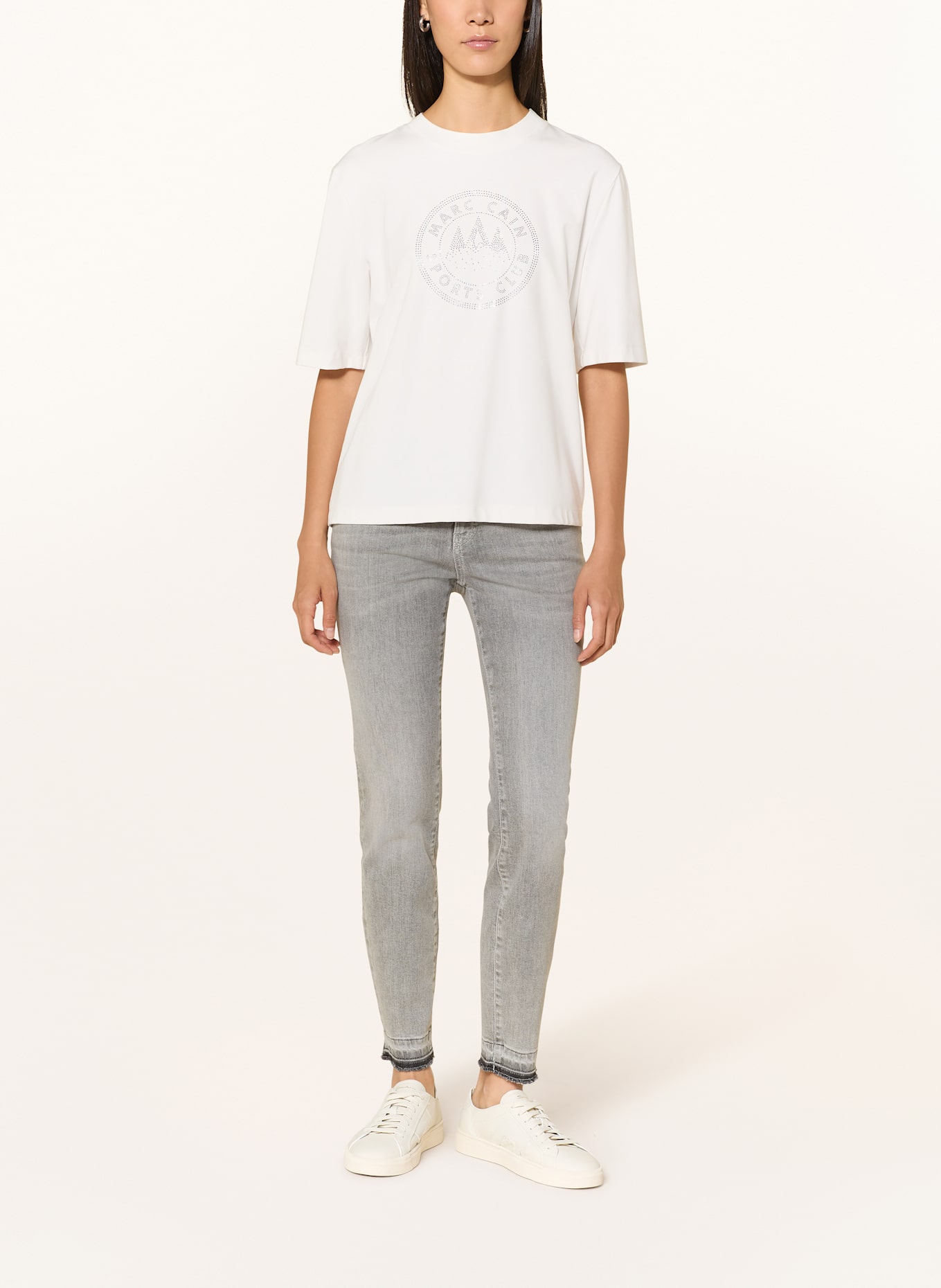 MARC CAIN T-shirt z obszyciem ozdobnymi kamykami: 110 off