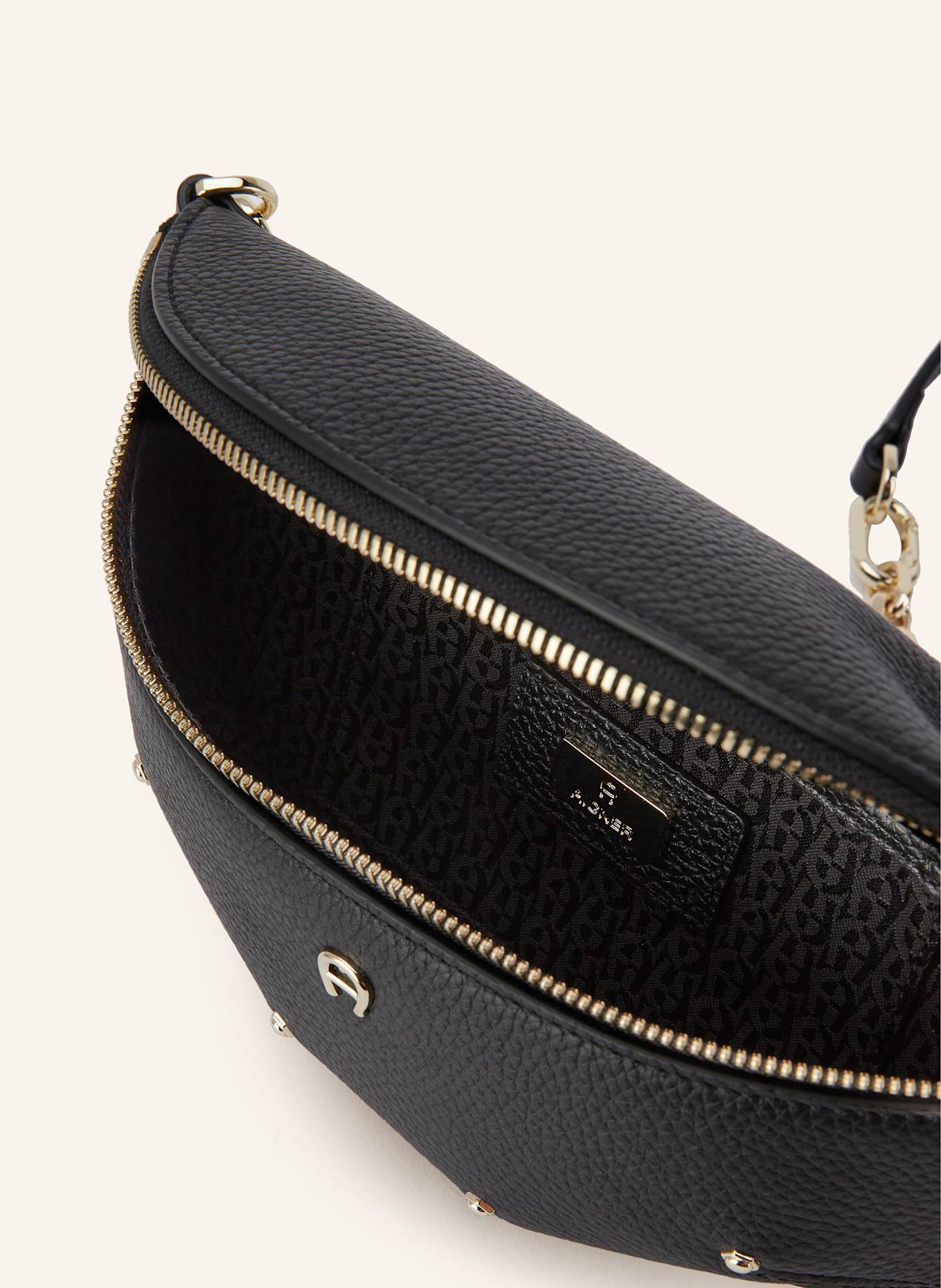 AIGNER Gürteltasche FASHION mit Nieten: SCHWARZ