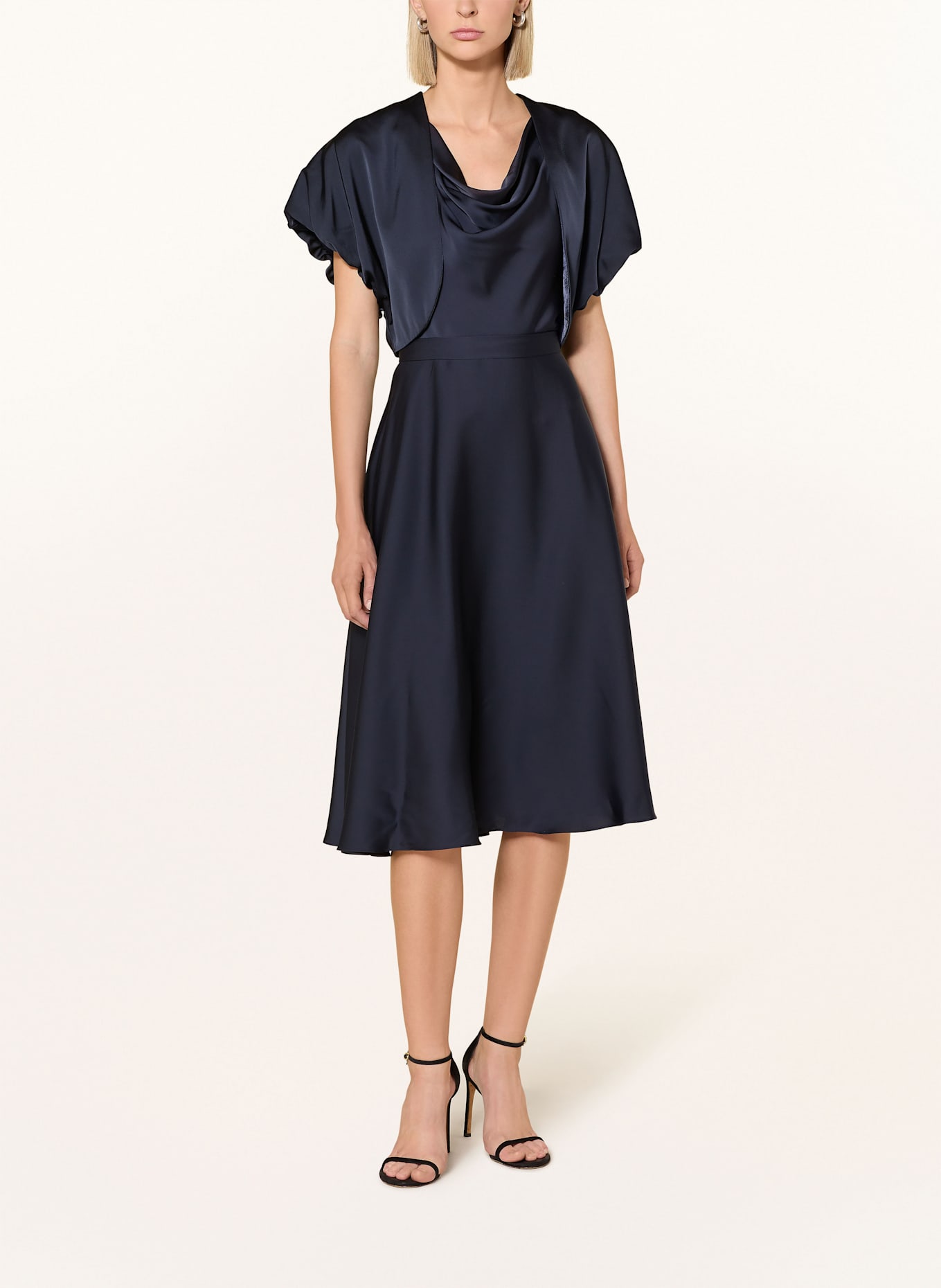 VM Vera Mont Satin-Bolero: DUNKELBLAU