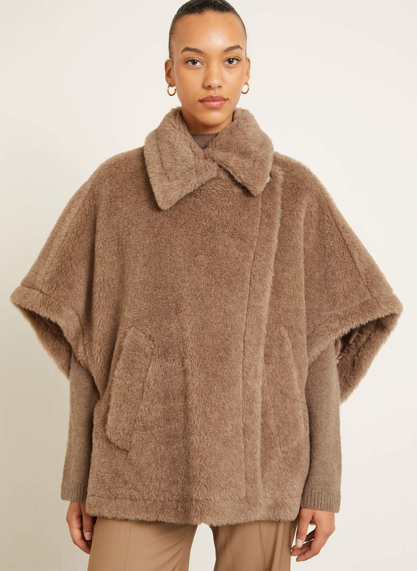 Max Mara Cape TEBE mit Alpaka: BRAUN