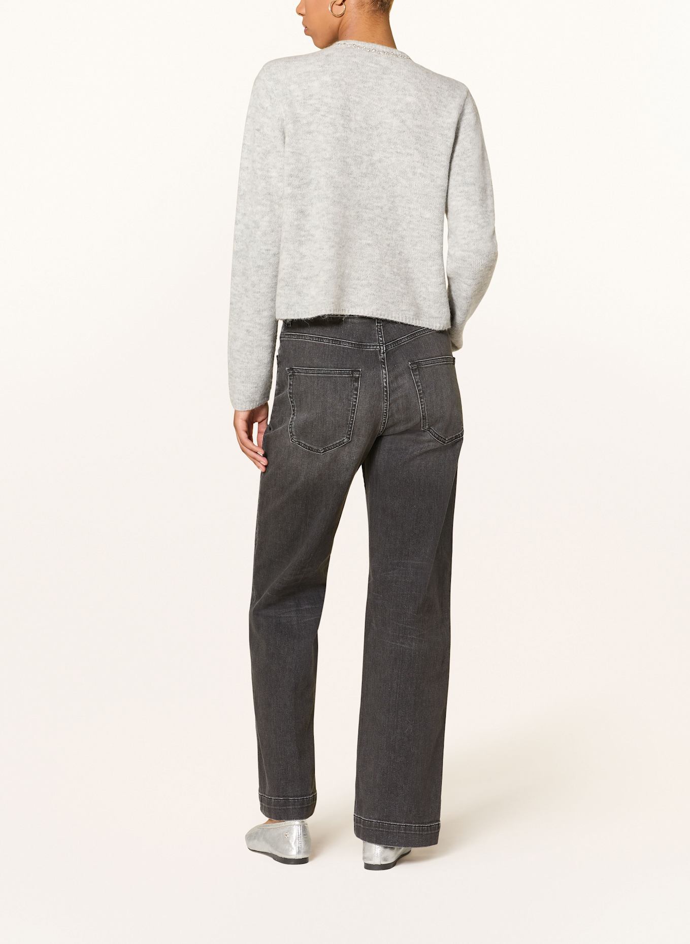 COPENHAGEN MUSE Strickjacke CMIBRA mit Schmucksteinen: HELLGRAU