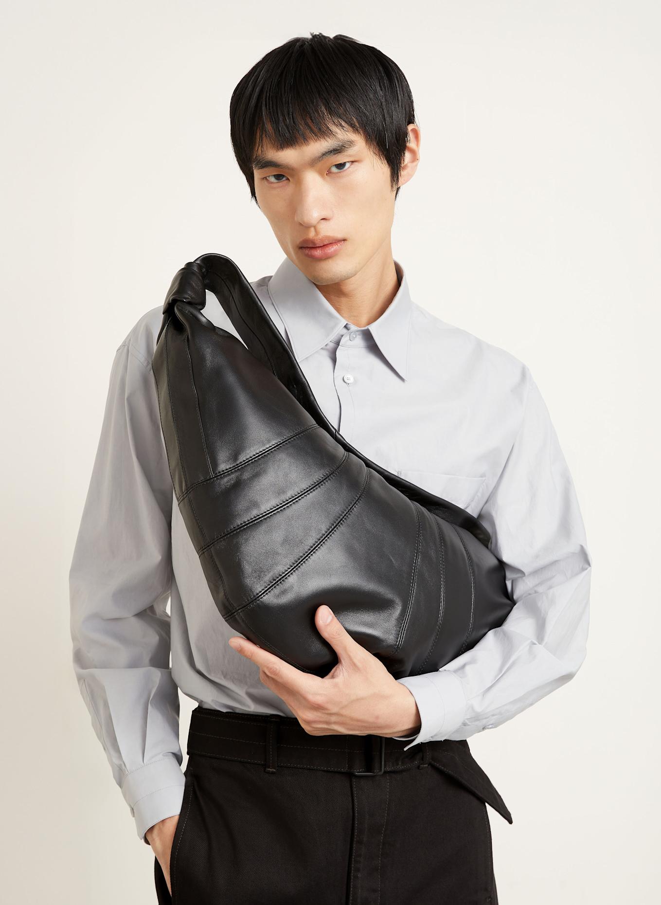 LEMAIRE Umhängetasche CROISSANT LARGE mit Pouch: SCHWARZ