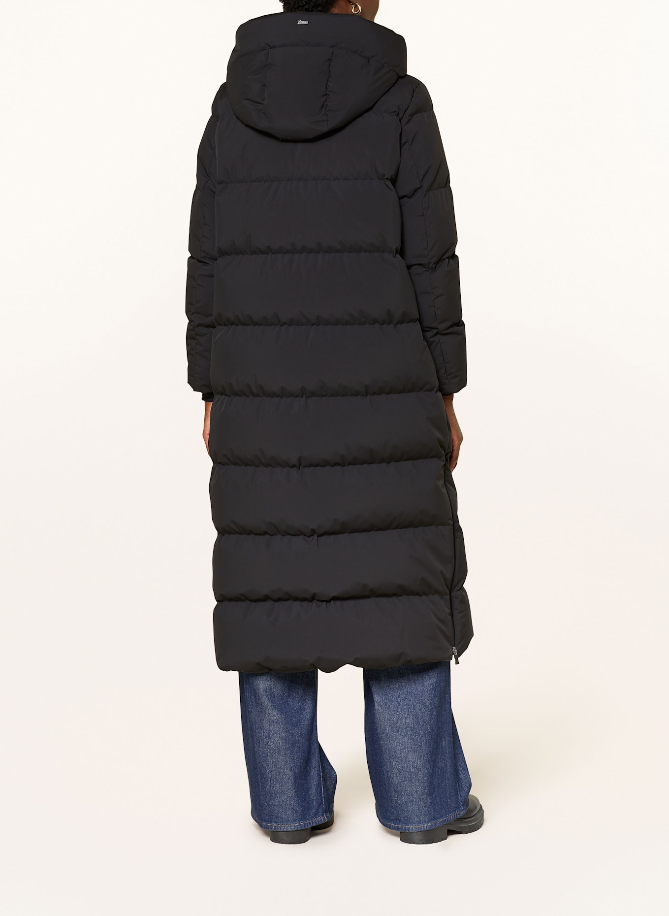 HERNO Daunenmantel mit abnehmbarer Kapuze: SCHWARZ