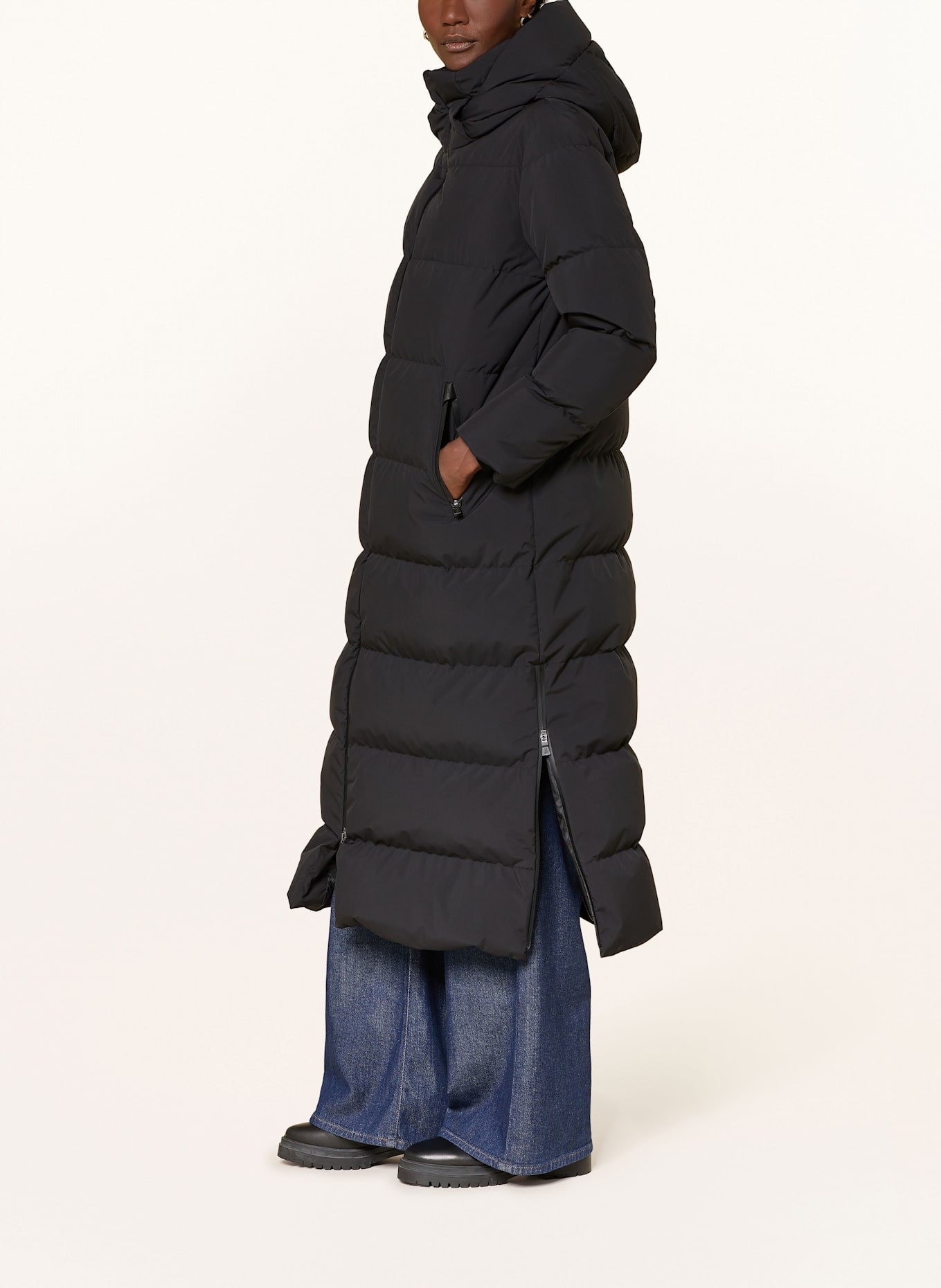 HERNO Daunenmantel mit abnehmbarer Kapuze: SCHWARZ