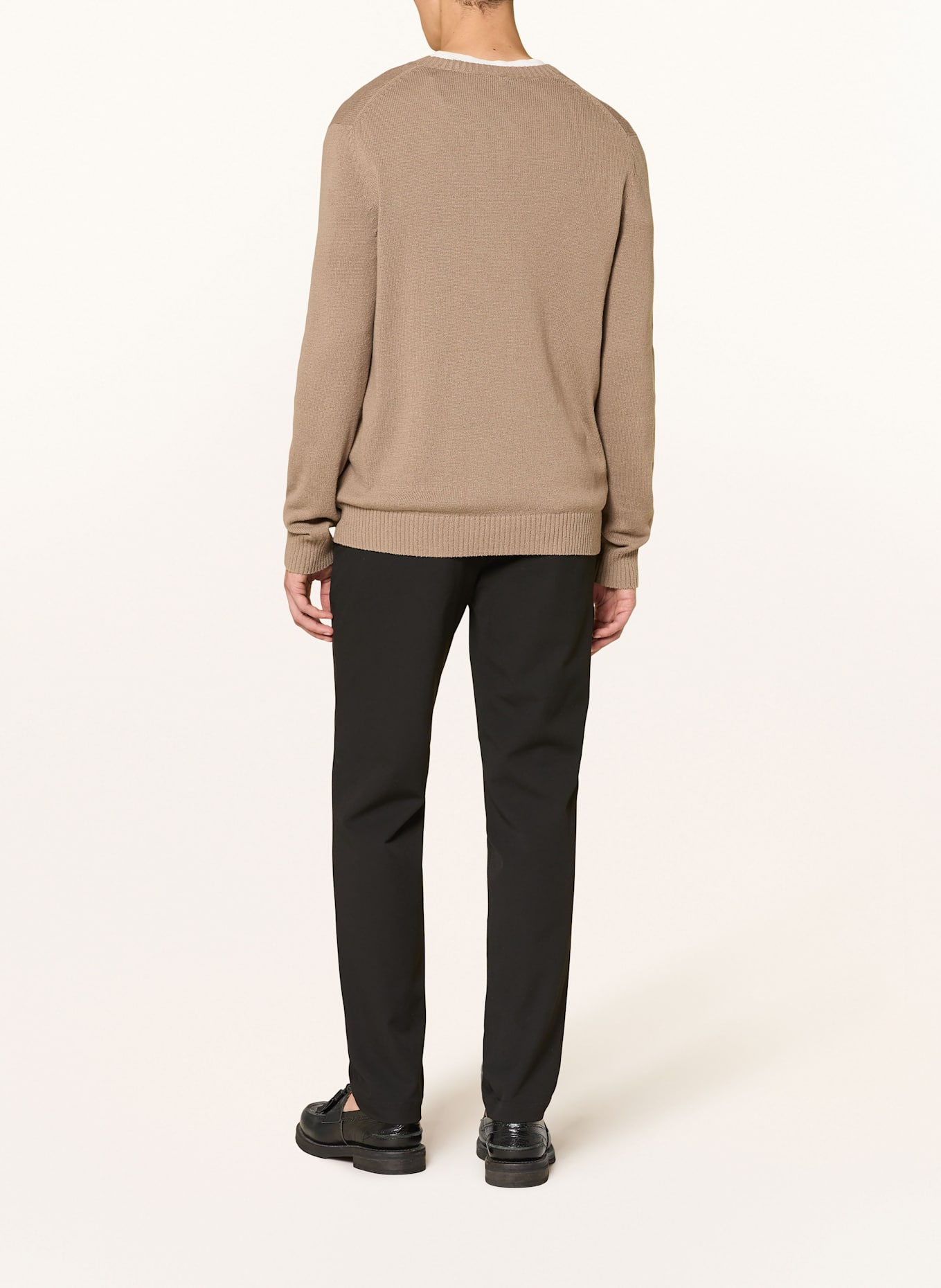 MAC Chino TRAVELLER Modern Fit: SCHWARZ