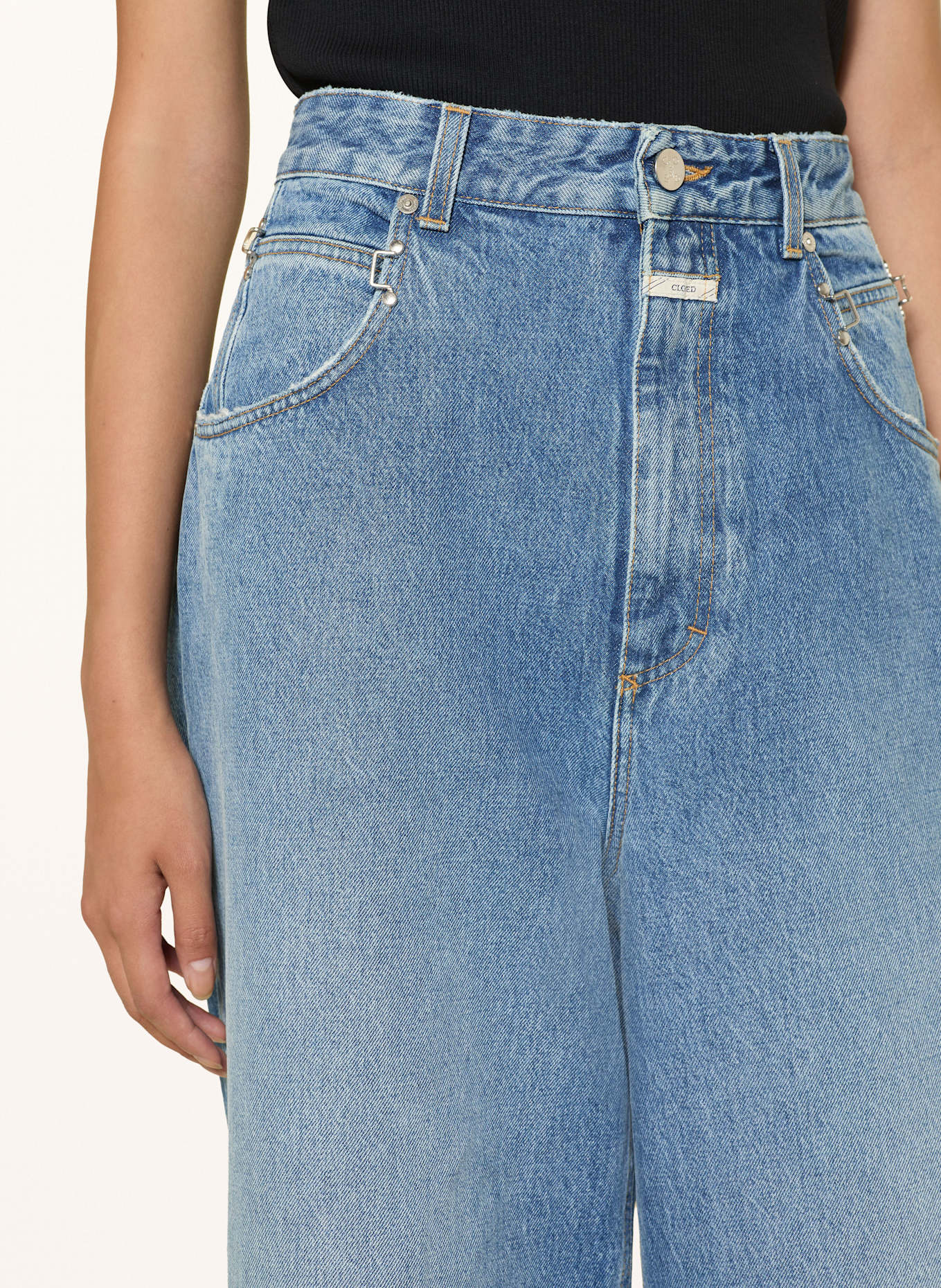 CLOSED Wide Leg Jeans: MBL MID BLUE