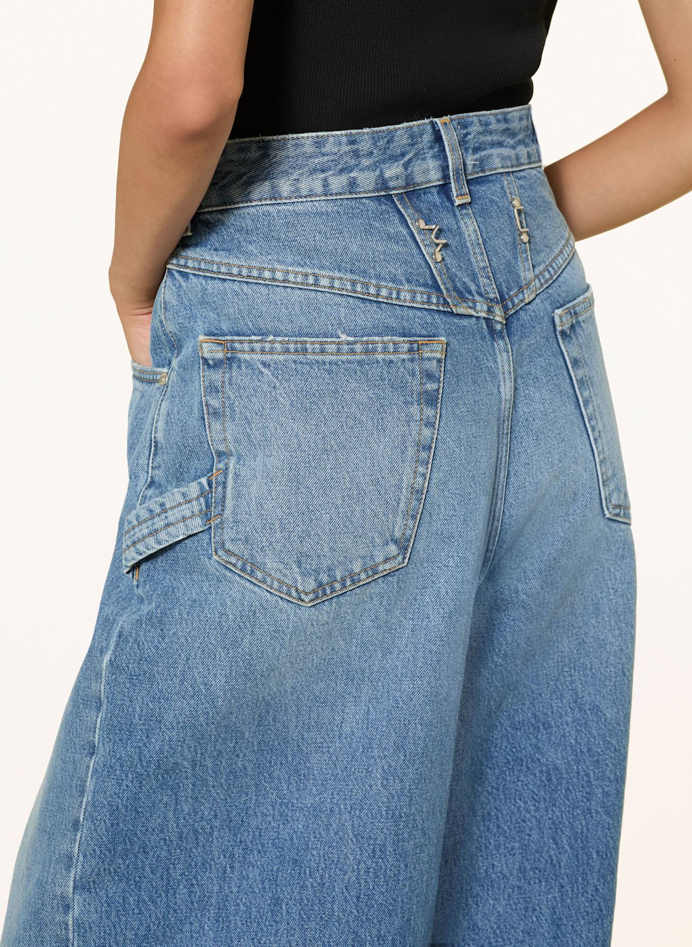 CLOSED Wide Leg Jeans: MBL MID BLUE