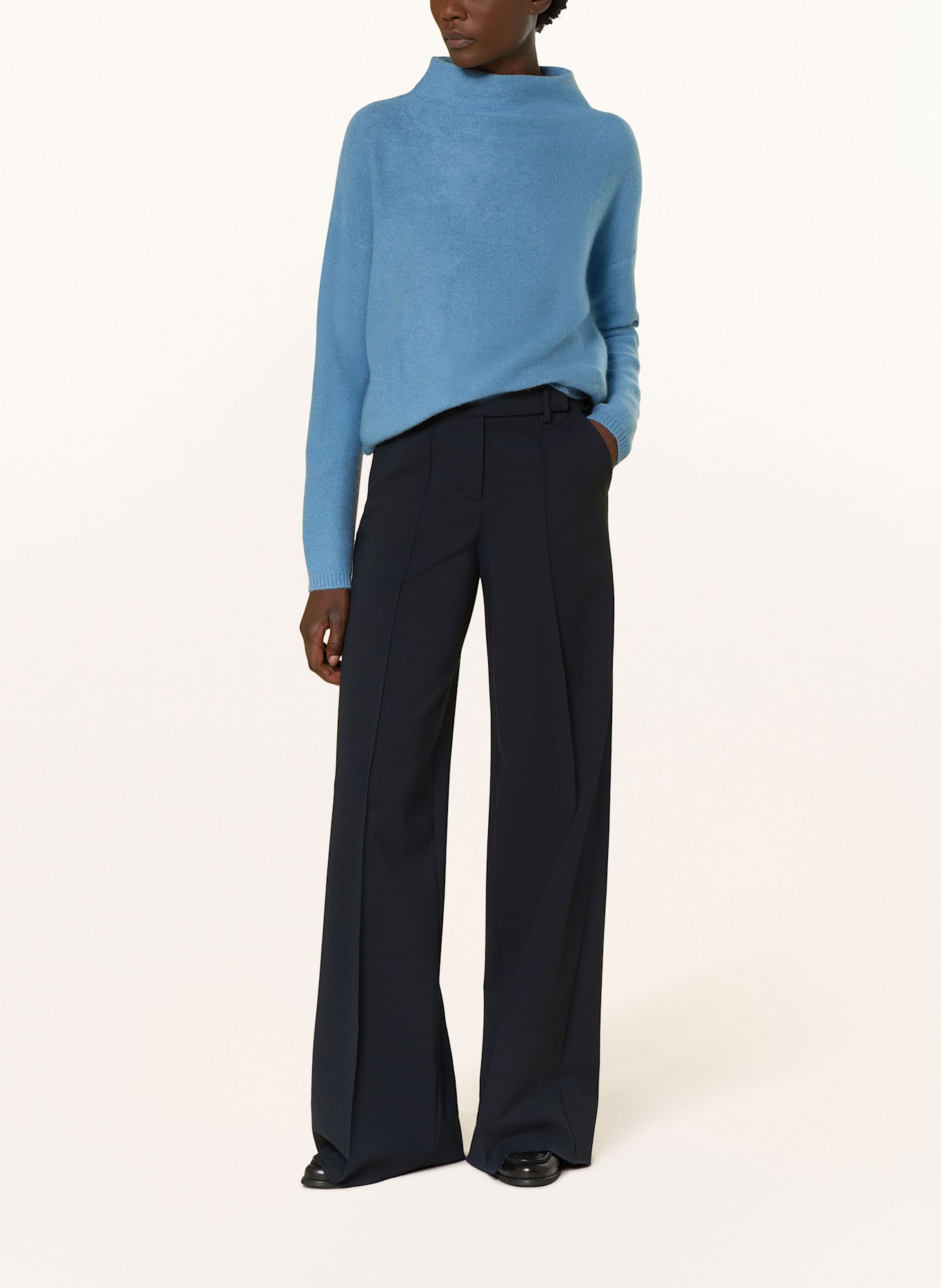 (THE MERCER) N.Y. Cashmere sweater: LIGHT BLUE