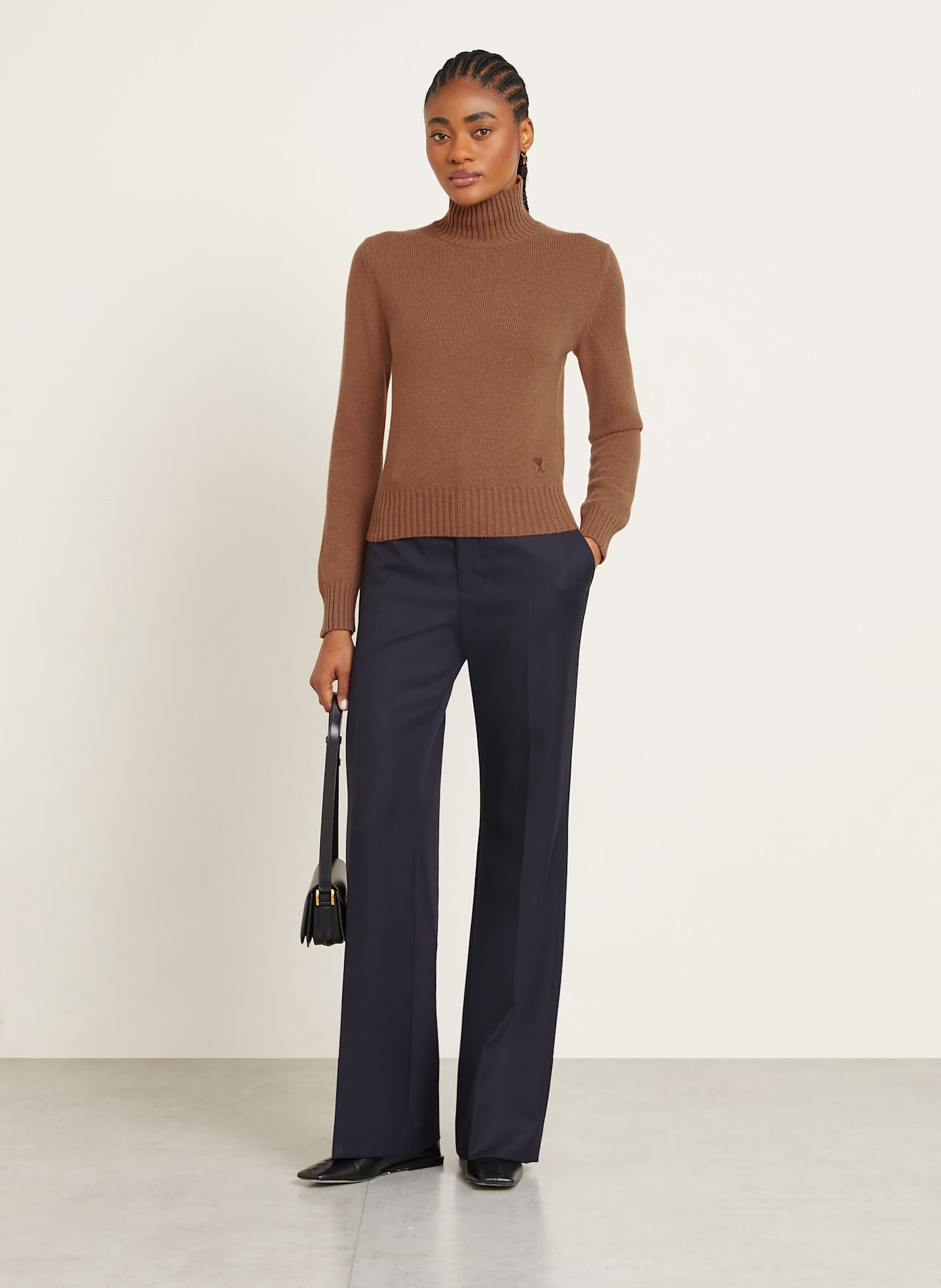 AMI PARIS Pull en cachemire: COGNAC