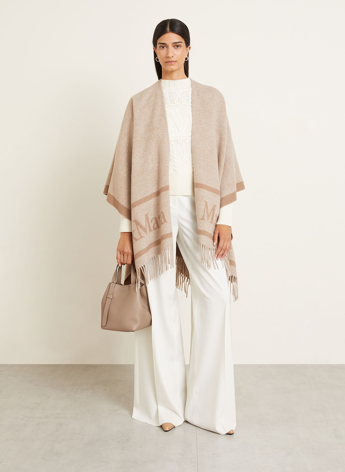 Max Mara Handtasche: HELLBRAUN