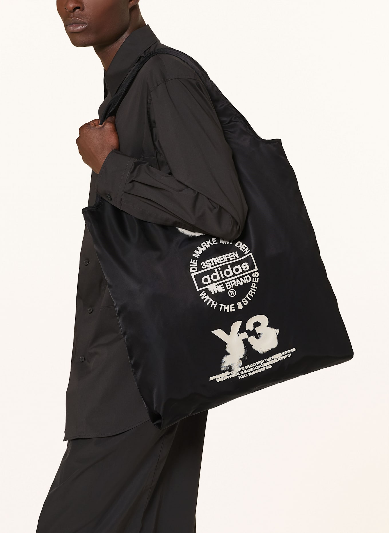 Y-3 Shopper: SCHWARZ