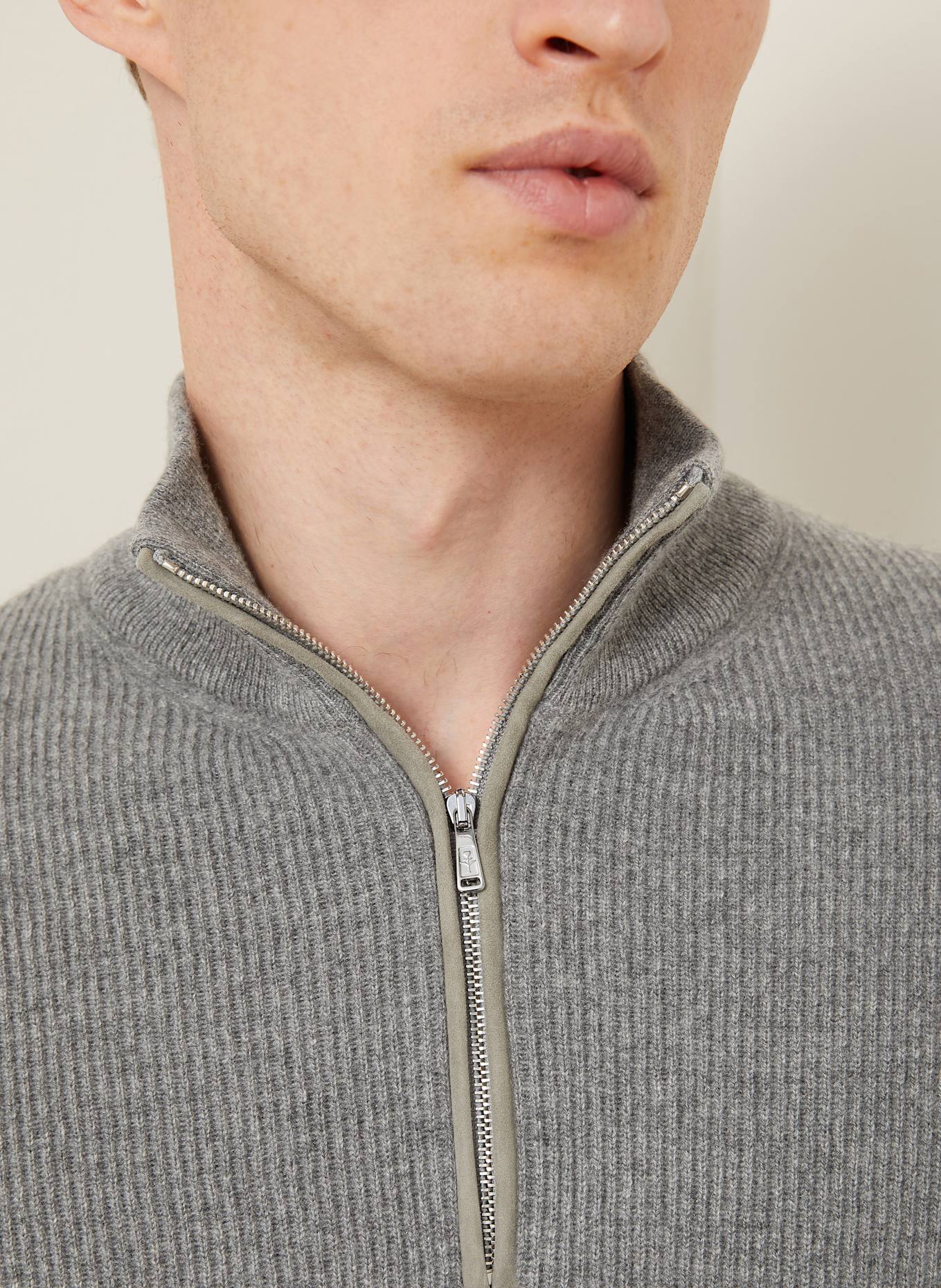 FIORONI Cashmere-Troyer SERAFINA: GRAU