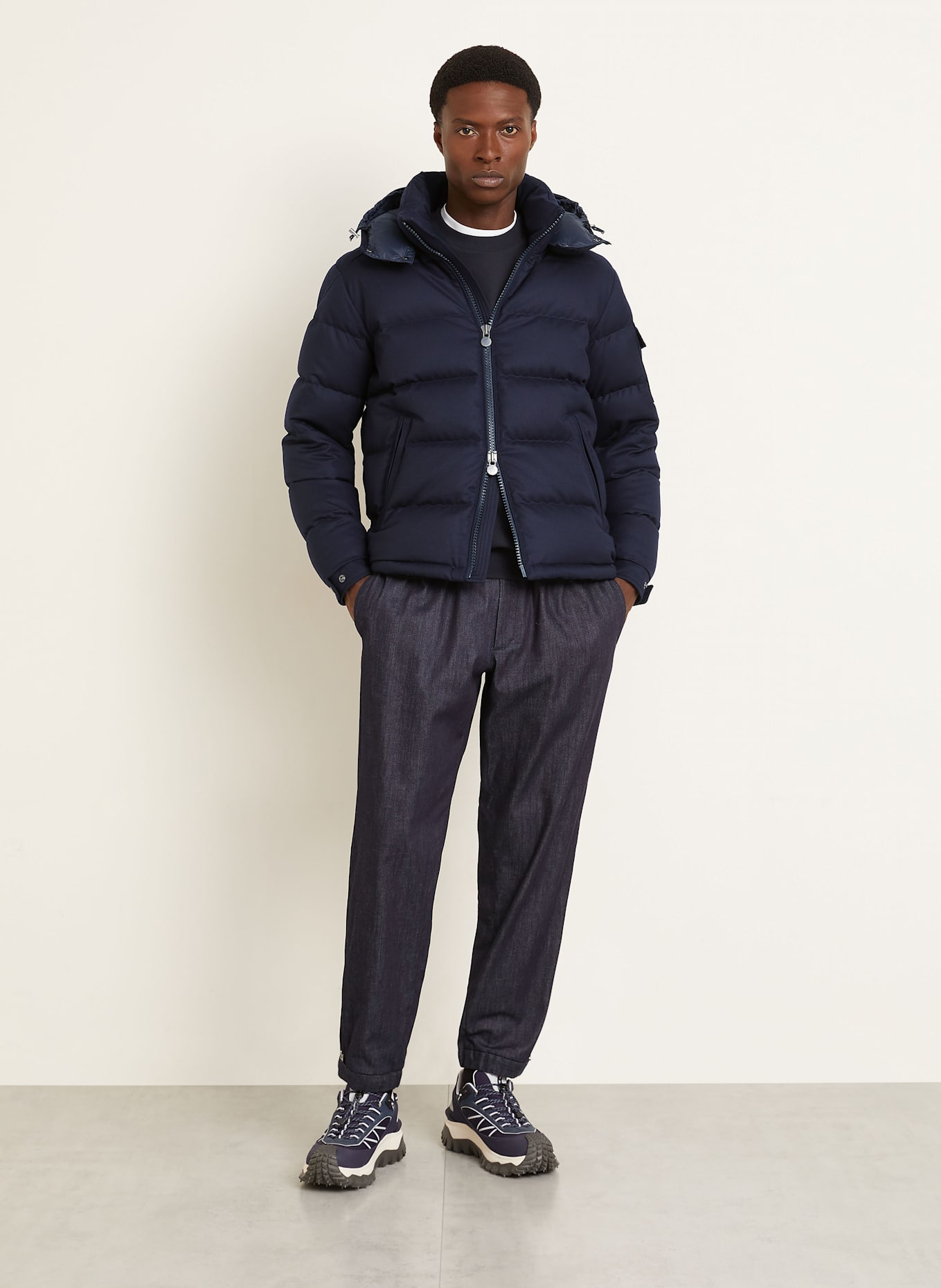 MONCLER Daunenjacke MONTGENEVRE mit abnehmbarer Kapuze: DUNKELBLAU