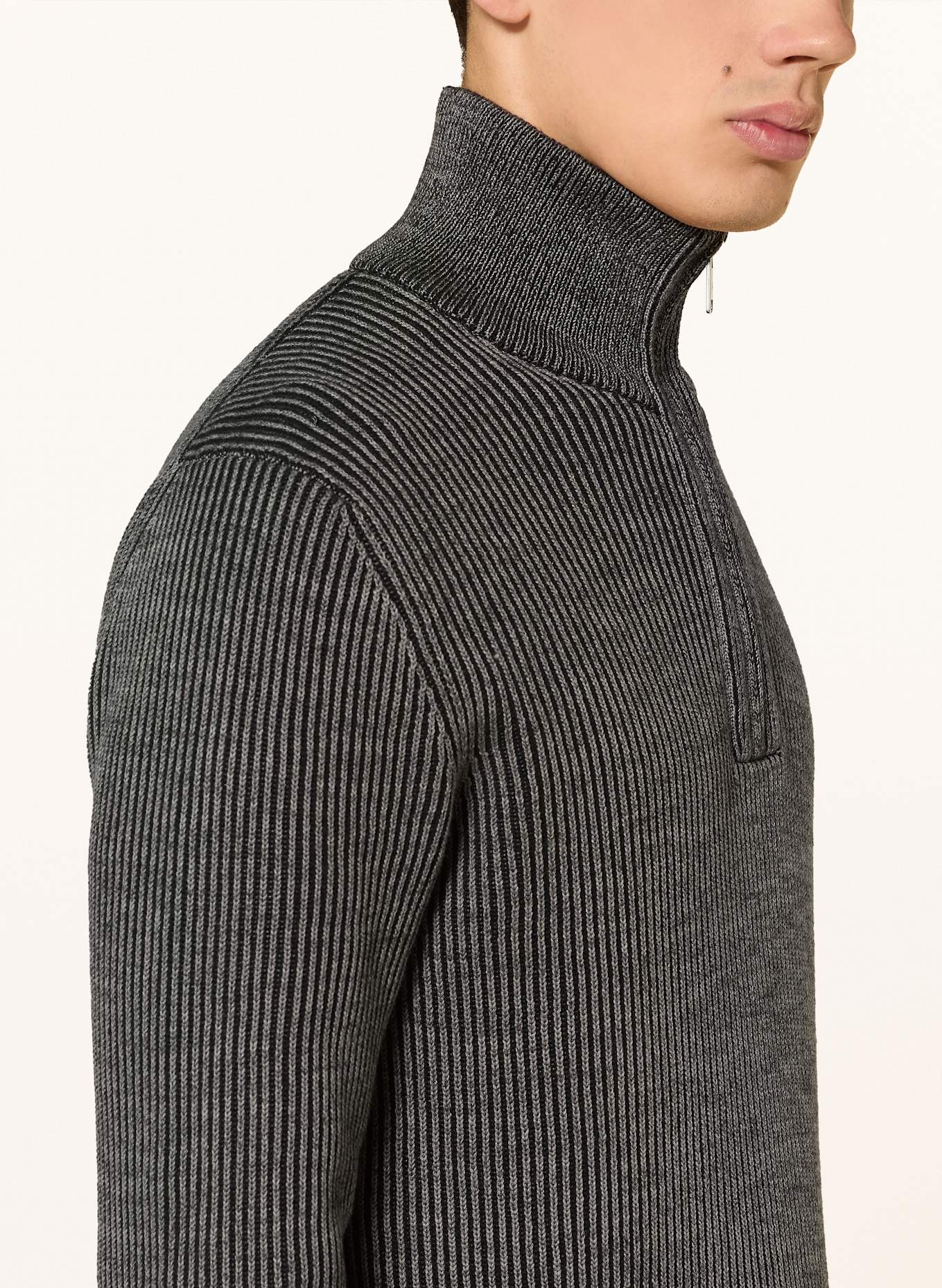 Marc O'Polo Troyer: GRAU / SCHWARZ