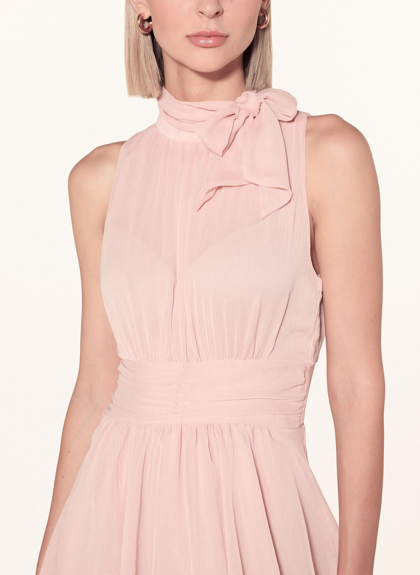 NEO NOIR Kleid MARLI mit Rüschen: ROSÉ