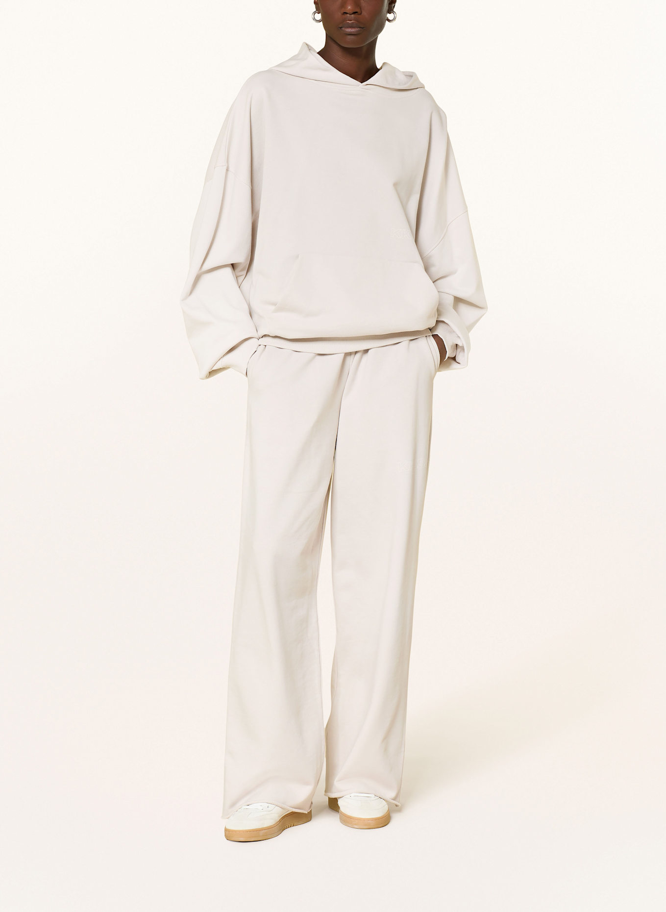 KARO KAUER Sweatpants: CREME