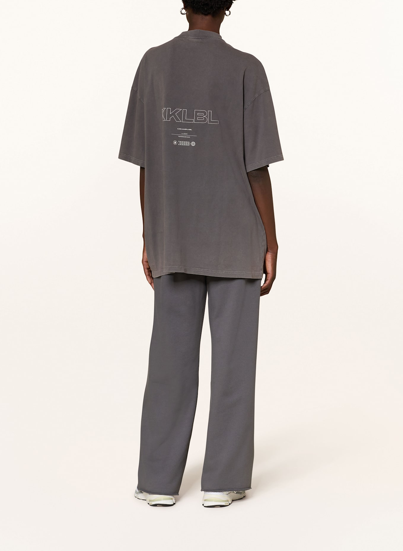 KARO KAUER Koszulka oversize: CZIEMNOSZARY