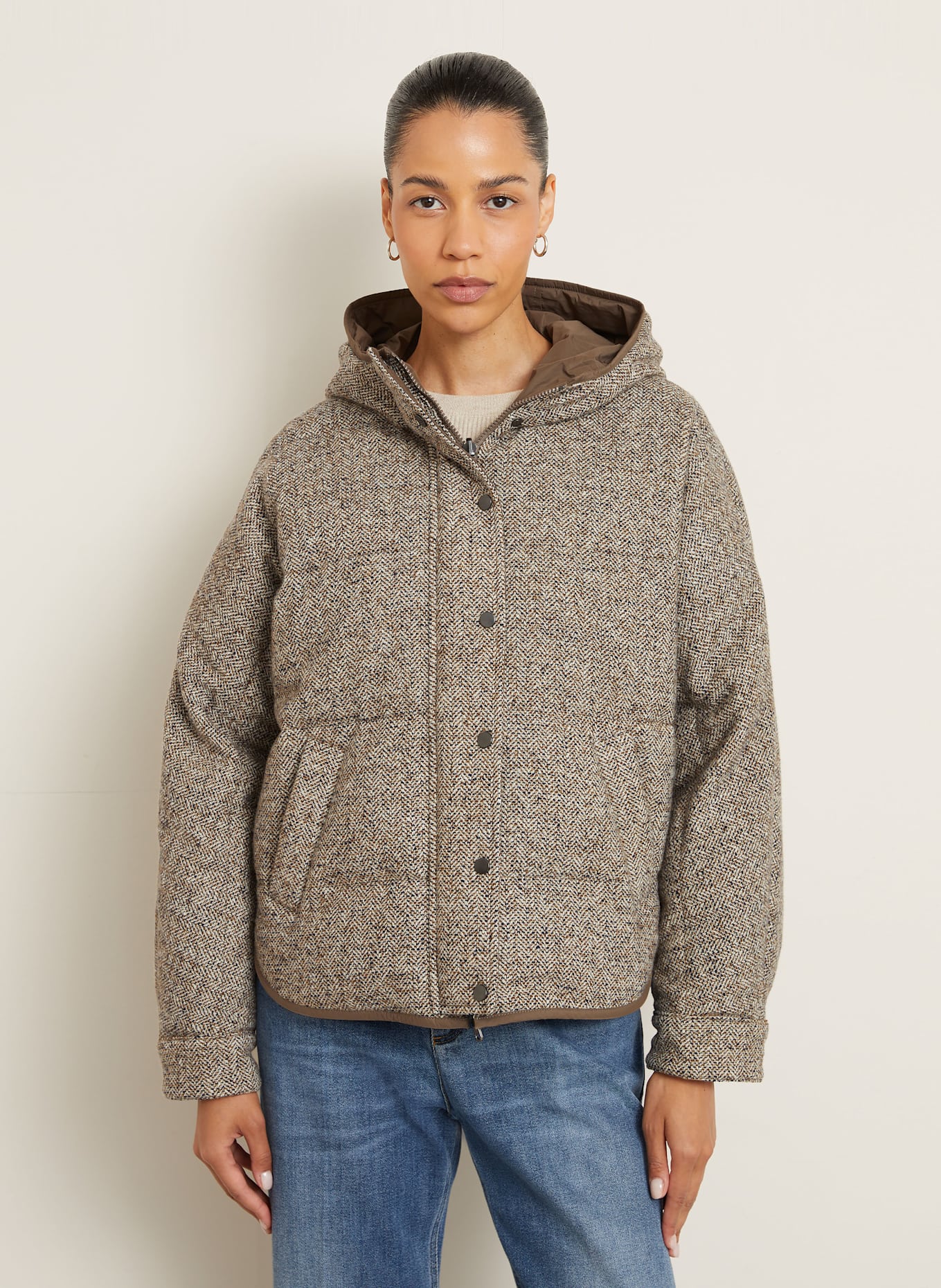 BRUNELLO CUCINELLI Down jacket in beige/ ecru/ black