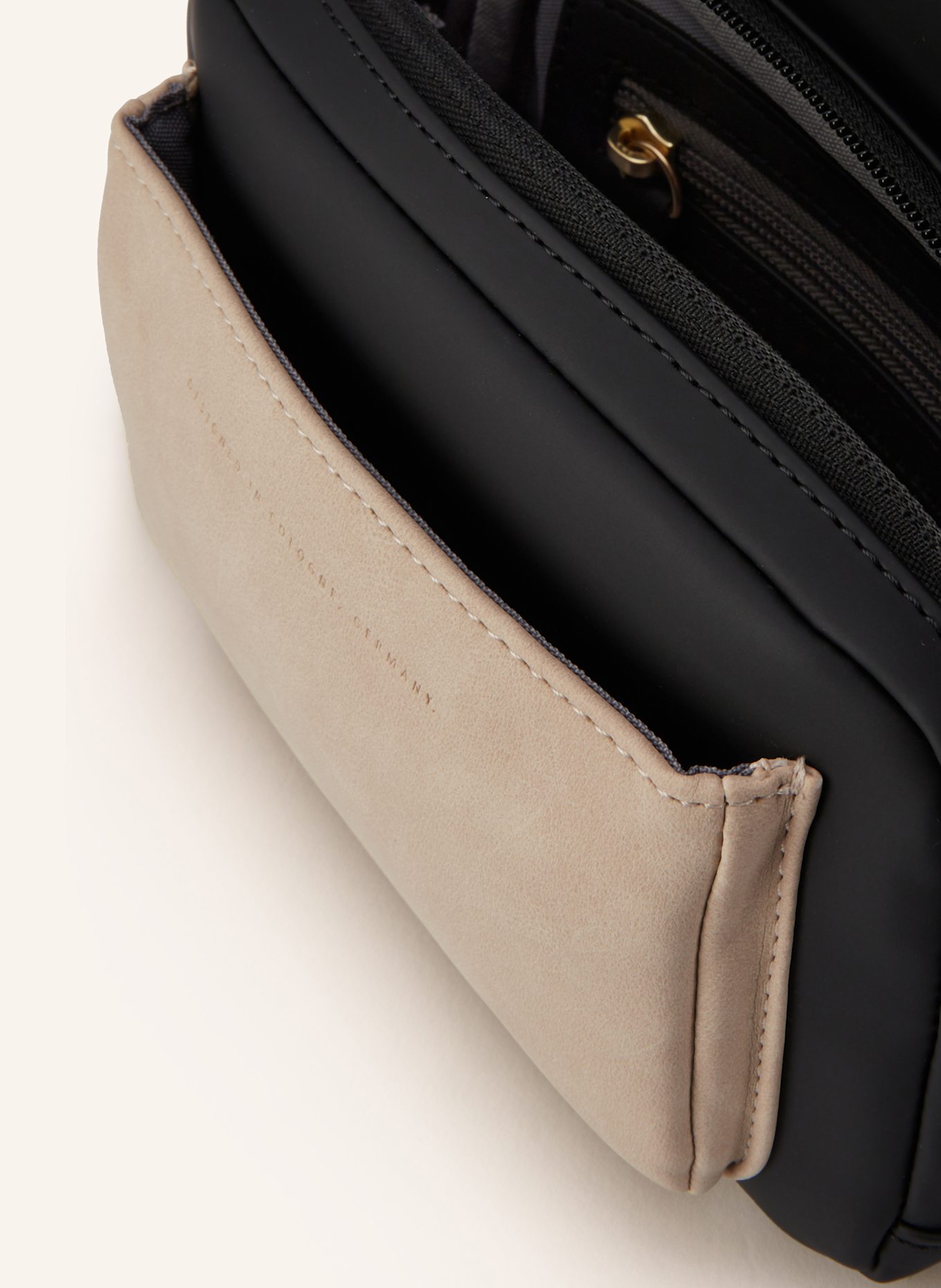 KAPTEN & SON Crossbody bag VISBY: BLACK
