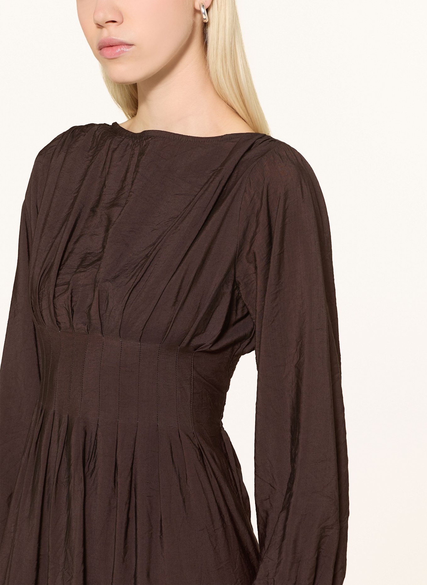 NEO NOIR Kleid KANKATA: DUNKELBRAUN