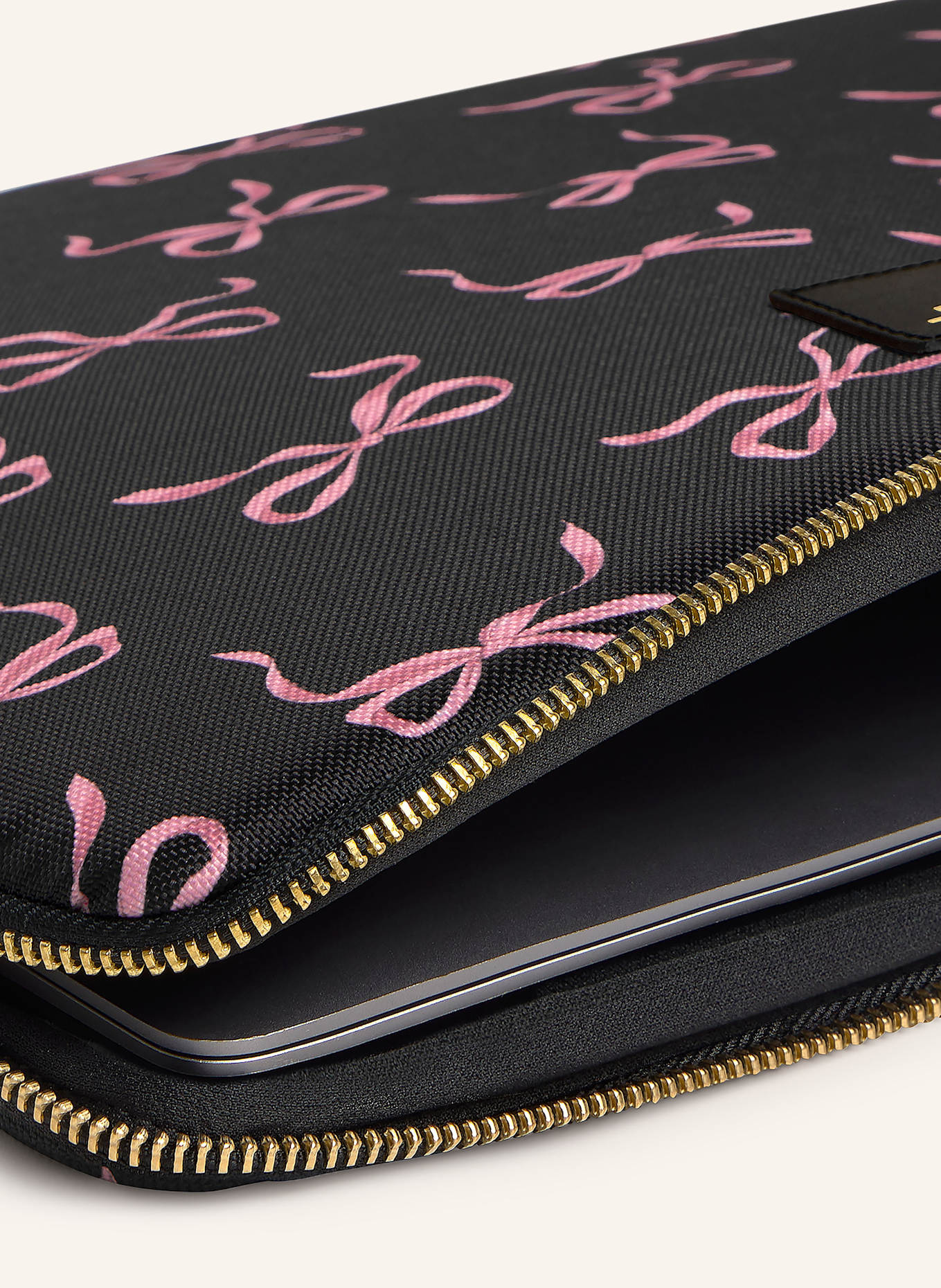 WOUF Etui na laptopa CUTE: CZARNY / RÓŻOWY