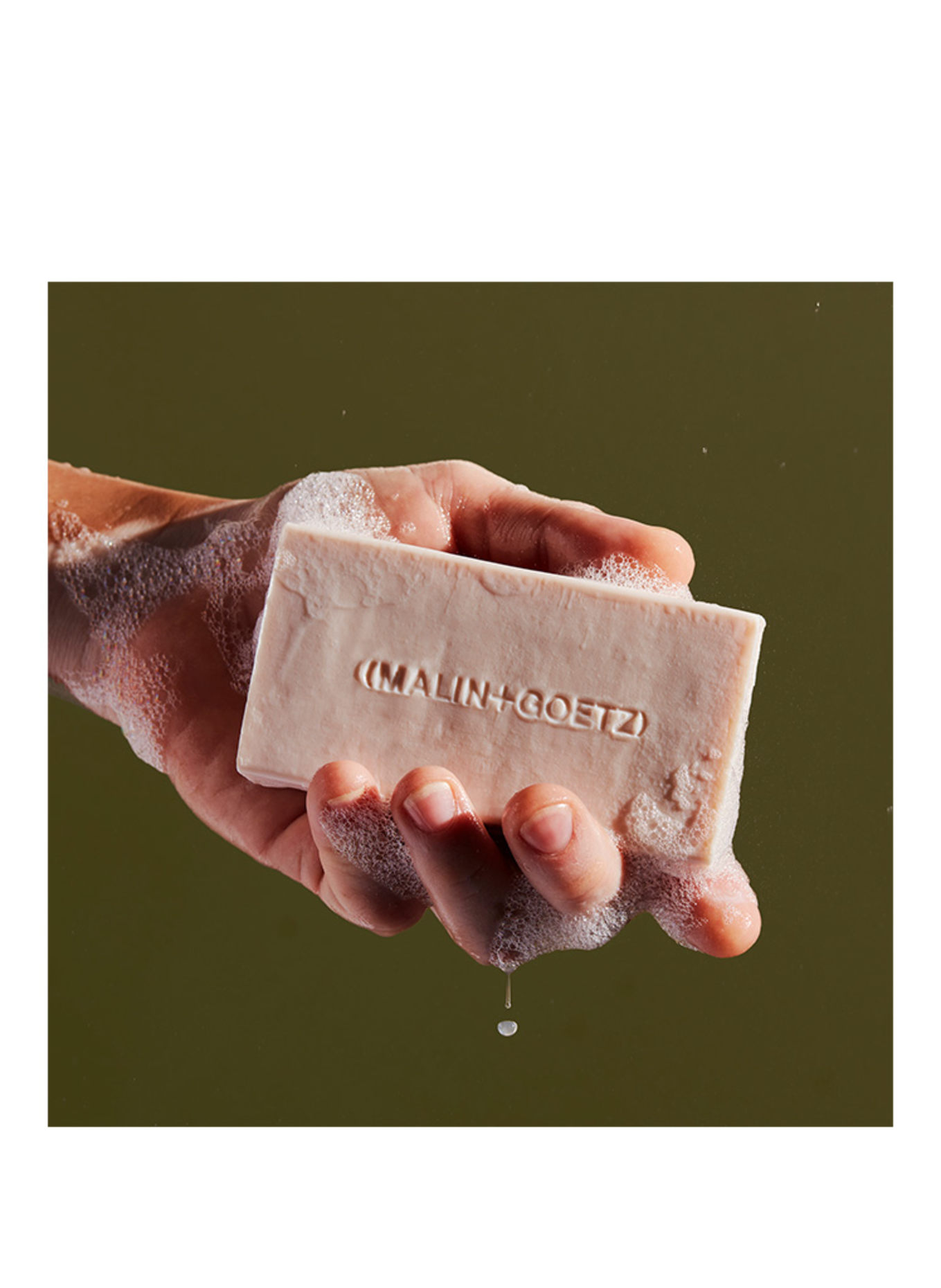 (MALIN+GOETZ) VITAMINE B5 HYDRATERENDE ZEEP STRAWBERRY