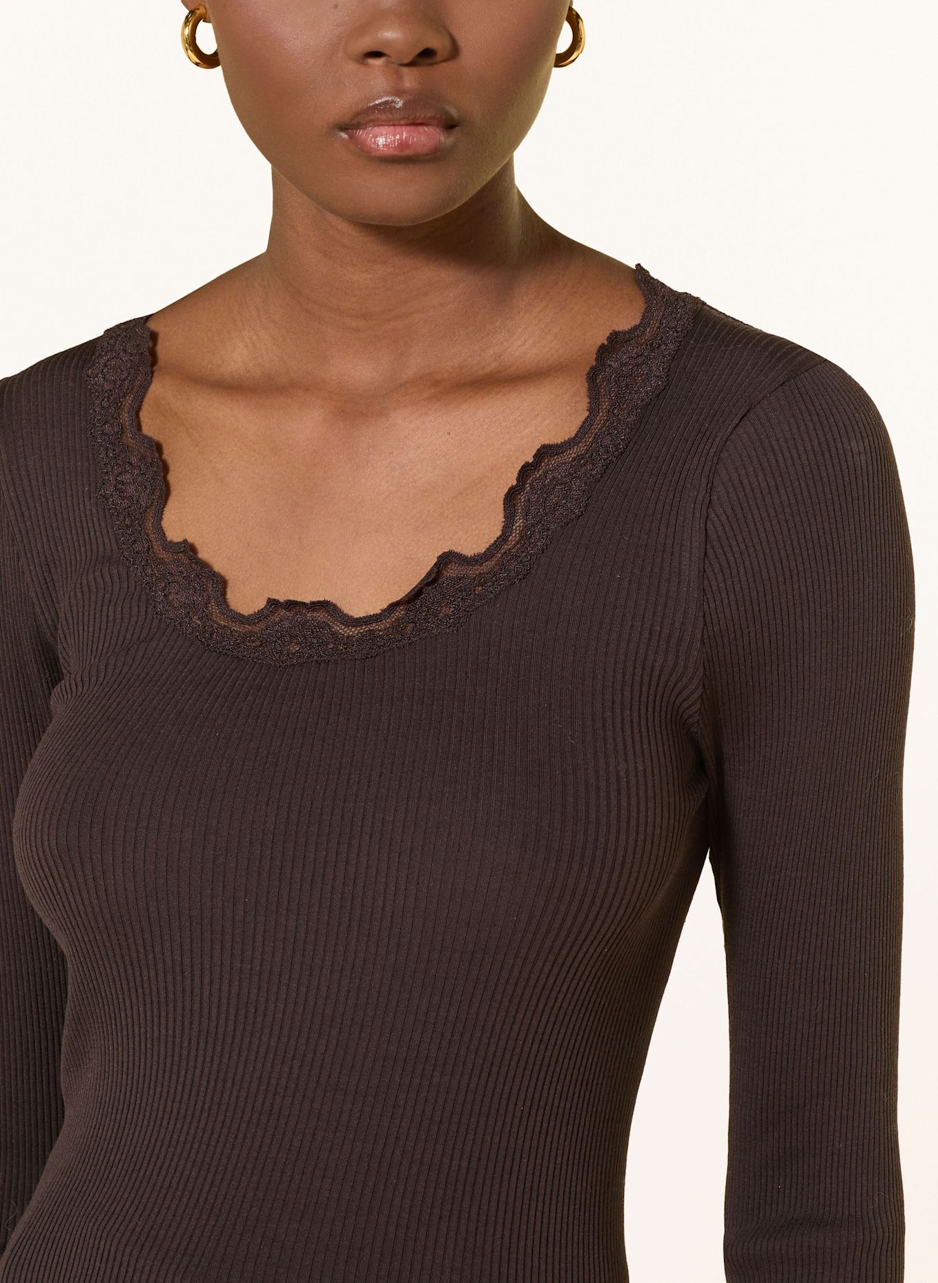 rosemunde T-shirt à manches longues BENITA en soie avec dentelle: MARRON FONCÉ