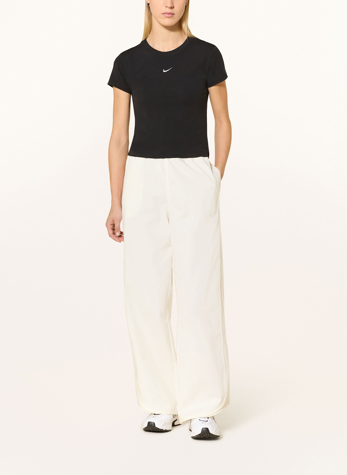 Nike T-Shirt: SCHWARZ