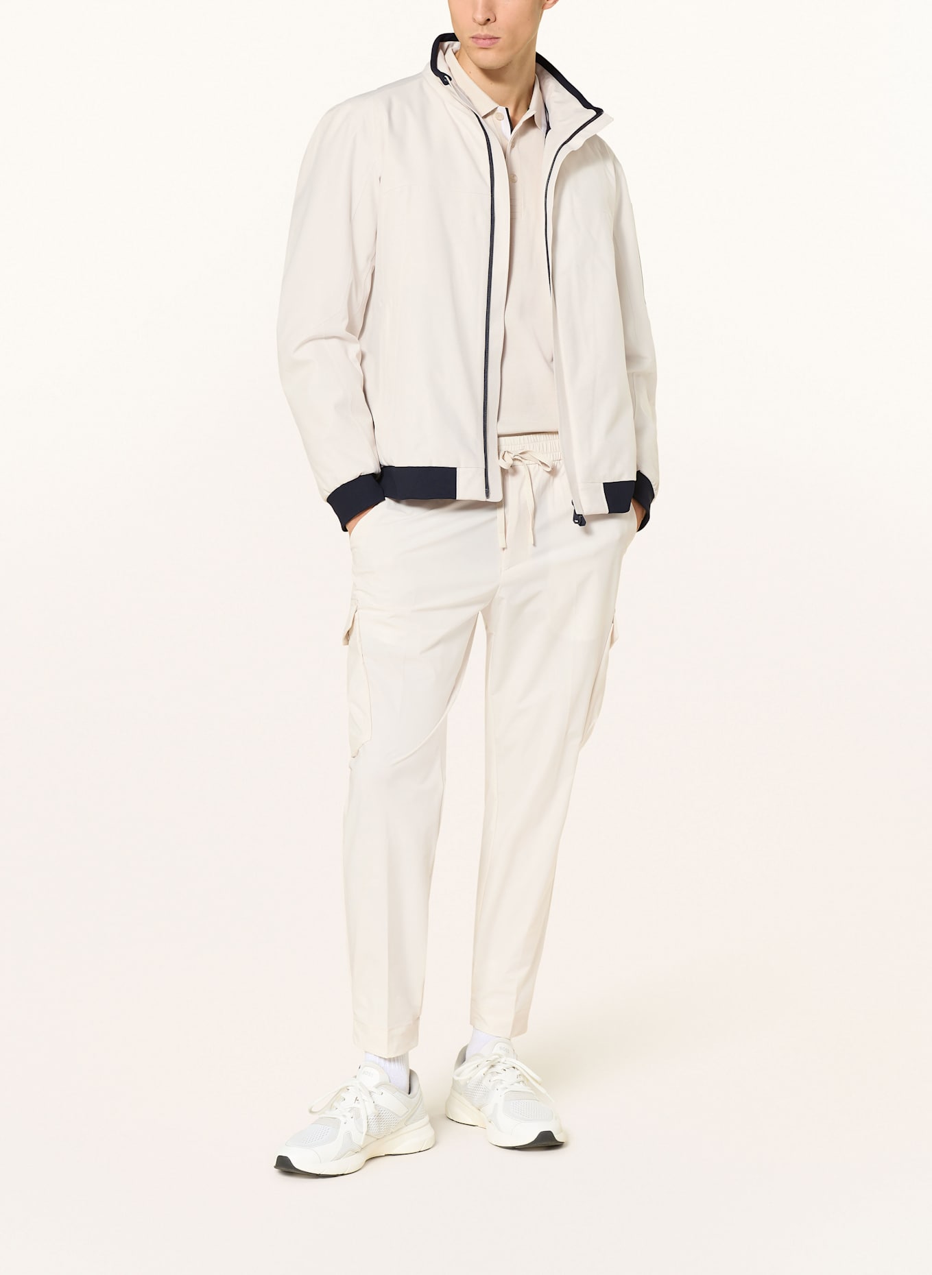 BOSS Cargo pants in jogger style URBANEX tapered fit: ECRU