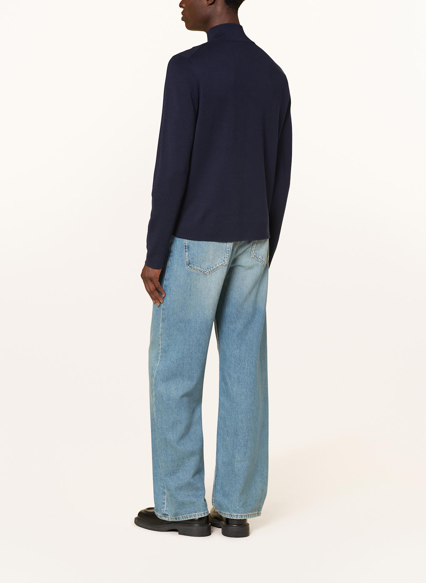 SANDRO Troyer: DUNKELBLAU