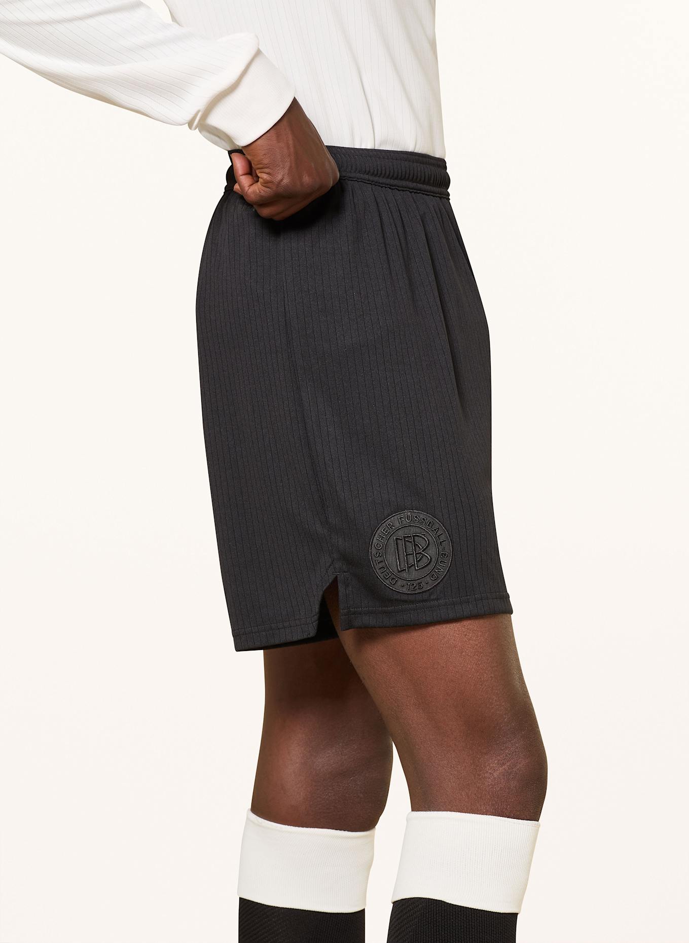 adidas Originals Zestaw GERMANY 125 ANNIVERSARY KIT: koszulka, spodenki i getry: ECRU / CZARNY