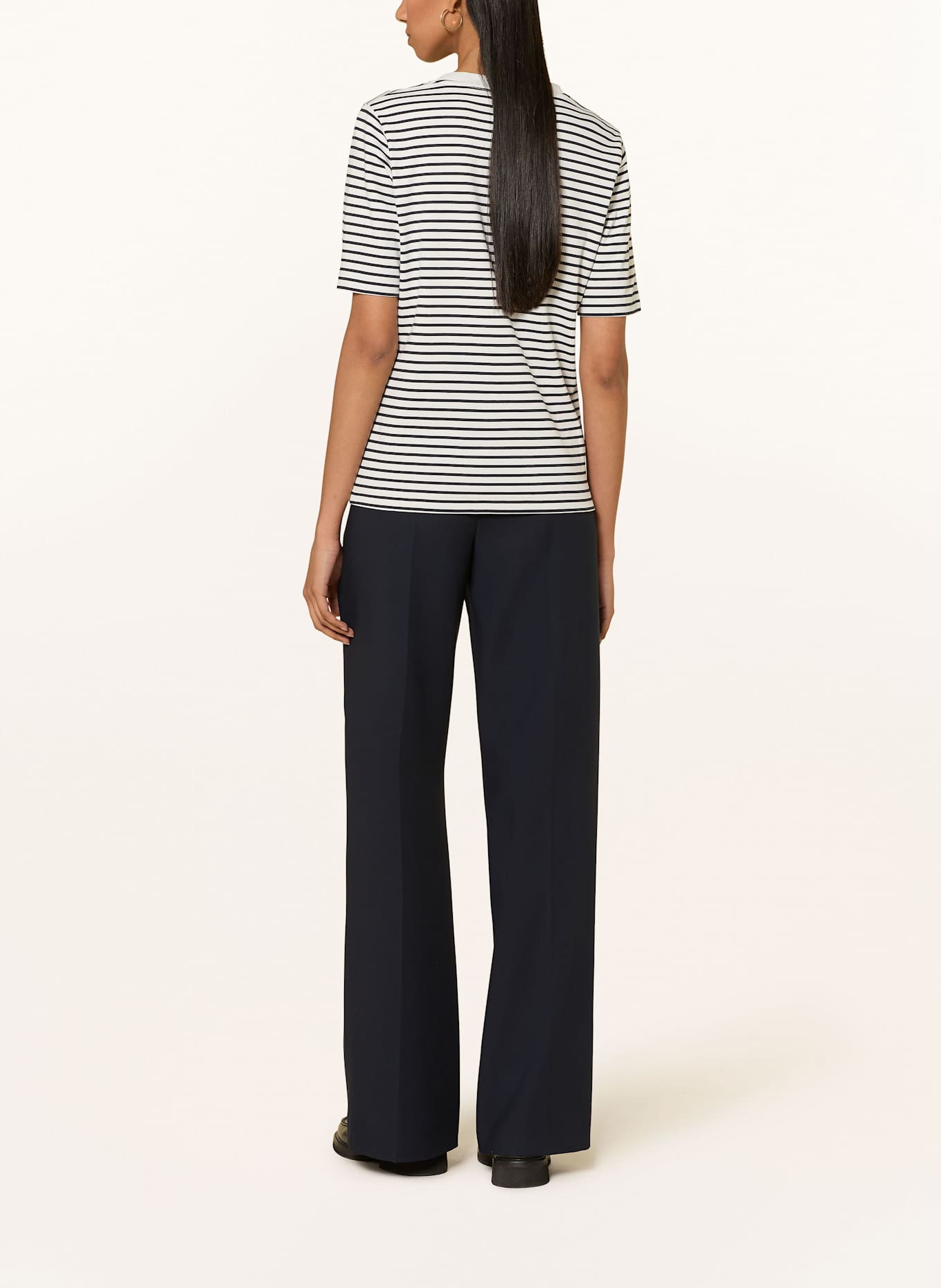 windsor. T-Shirt: WEISS / DUNKELBLAU