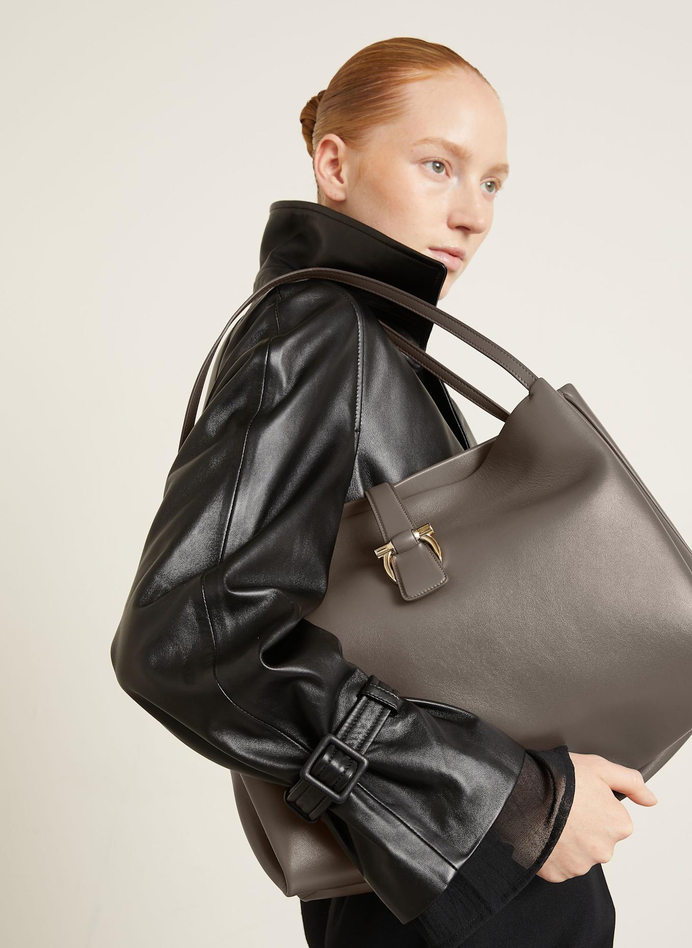 FERRAGAMO Torba shopper: CZIEMNOSZARY